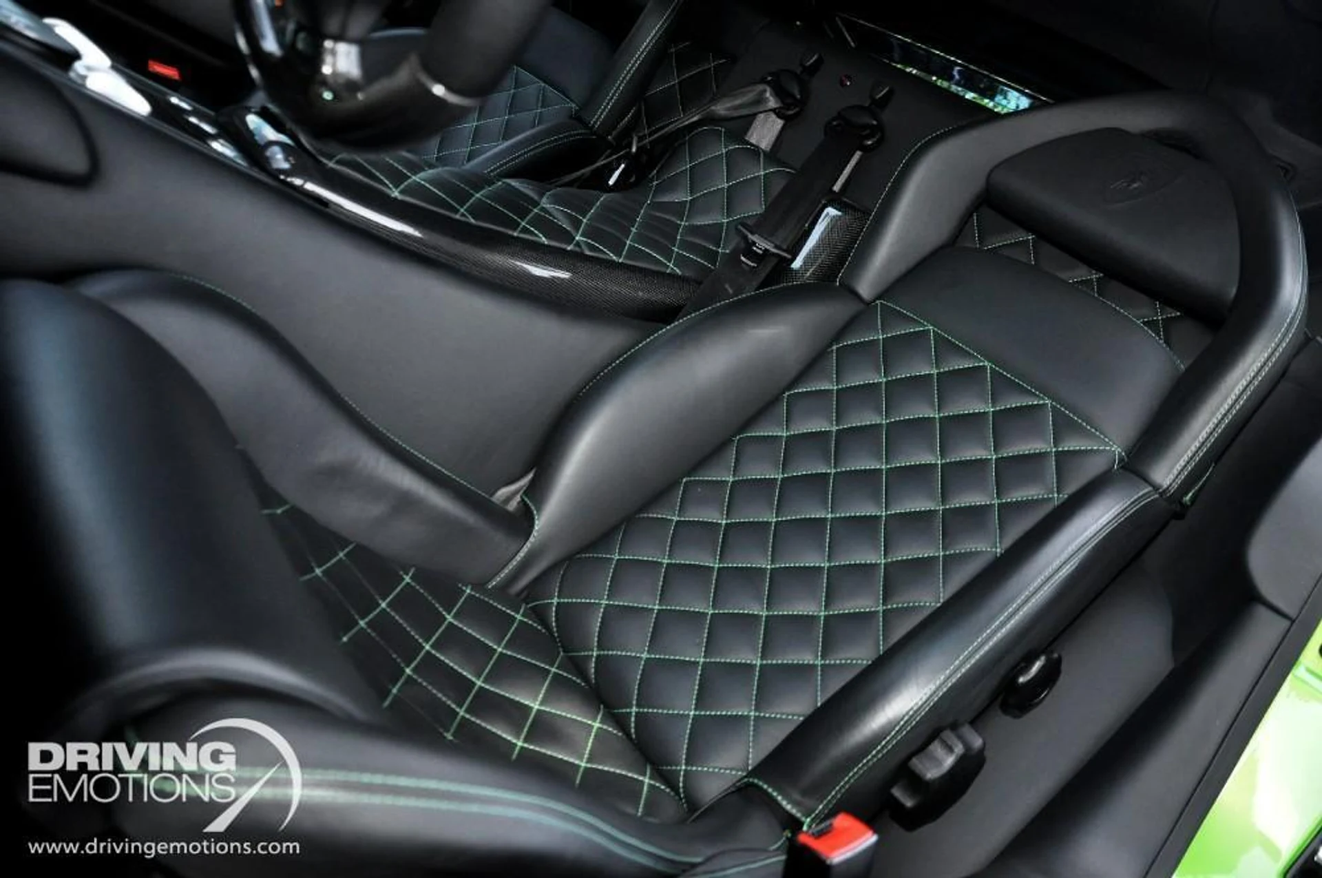 mph059_3398878151_15_p60_l_1b44e89f55