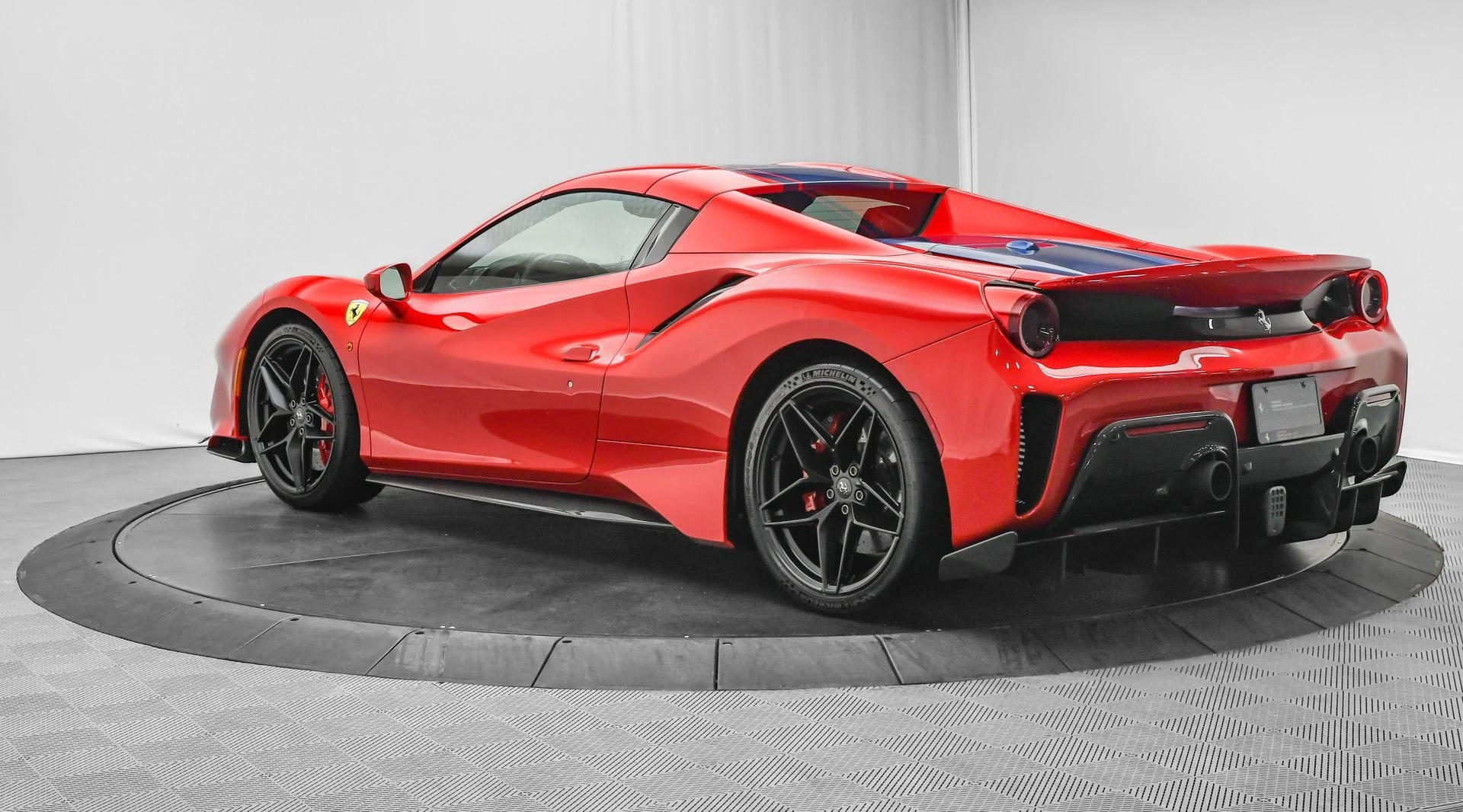 mph059_3448790569_70663b0c0dbb4f89a685d2b5dc8b1012_708503694d