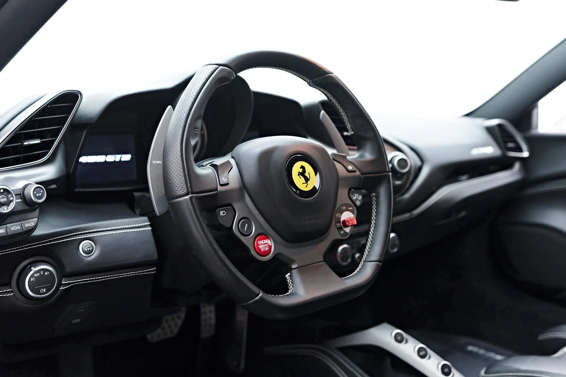mph059_3513998723_Used_2017_Ferrari_488_GTB_Base_1755309758_f245fac435