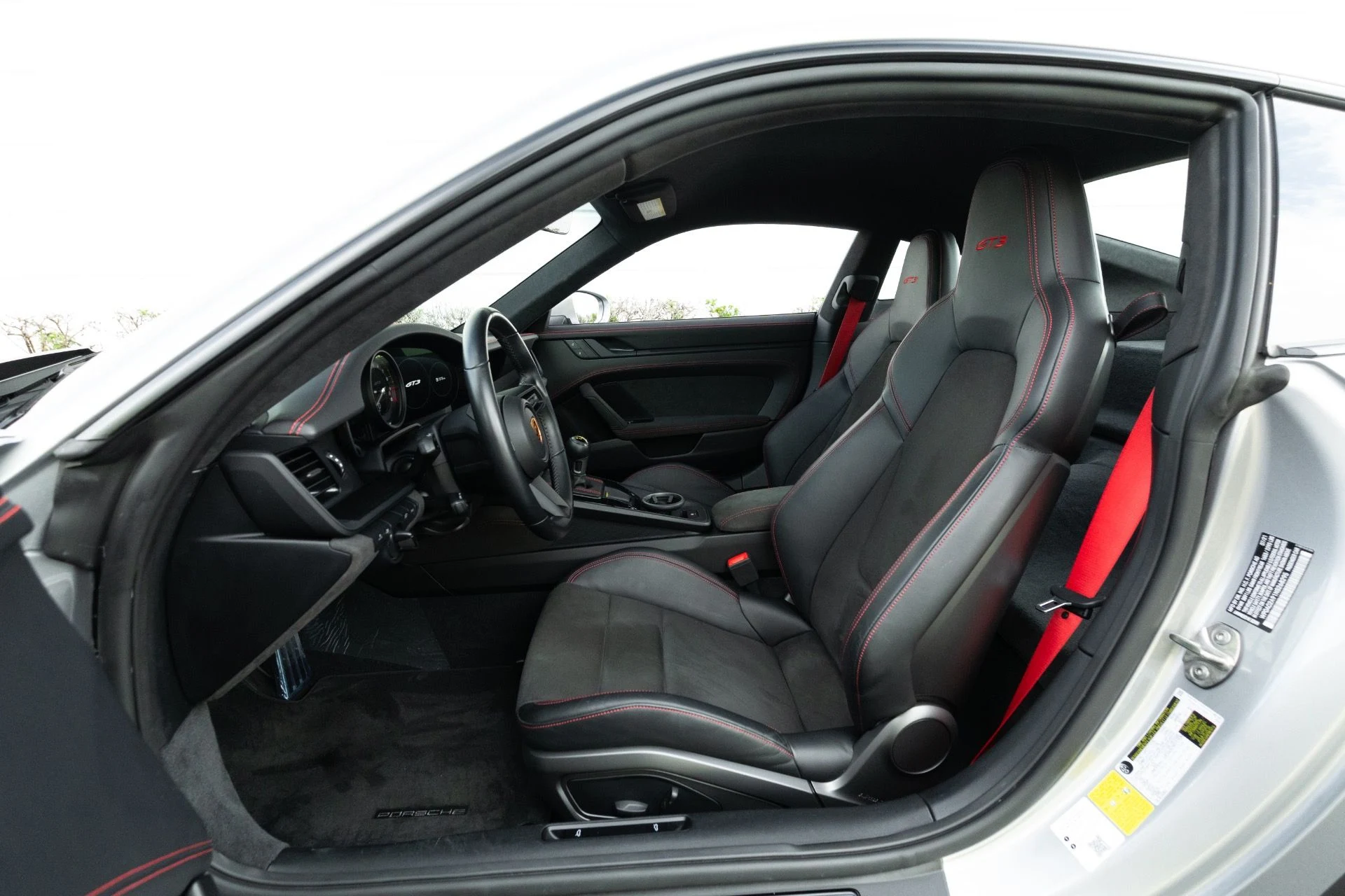 mph059_3523743438_Used_2022_Porsche_911_GT_3_w_Touring_1769199513_e2045d0467