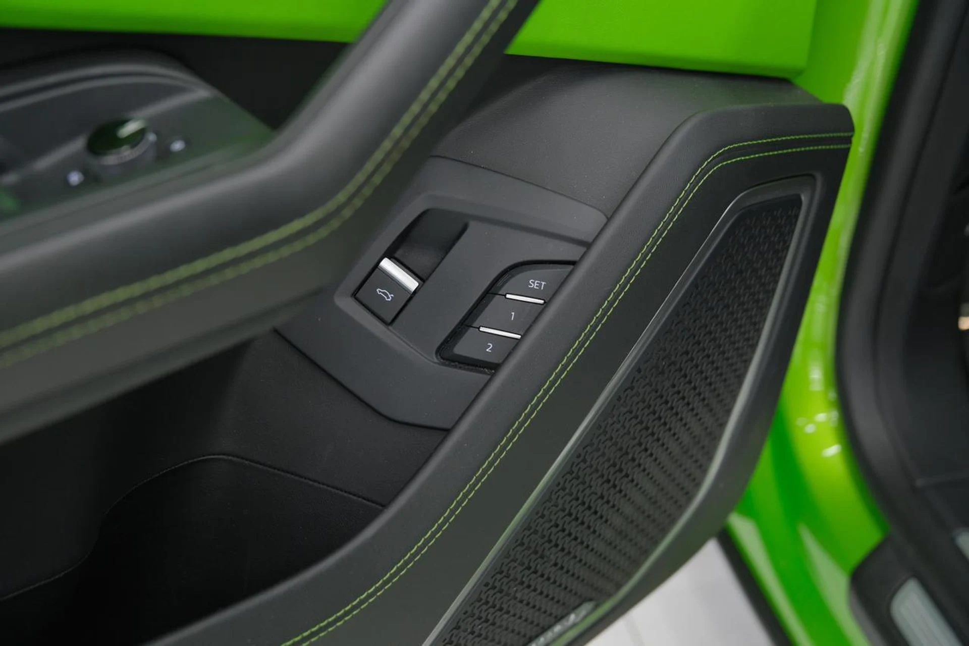 mph059_3555308915_bd7e5fc92eba0deca85698a9afce7a92_7eac75735b