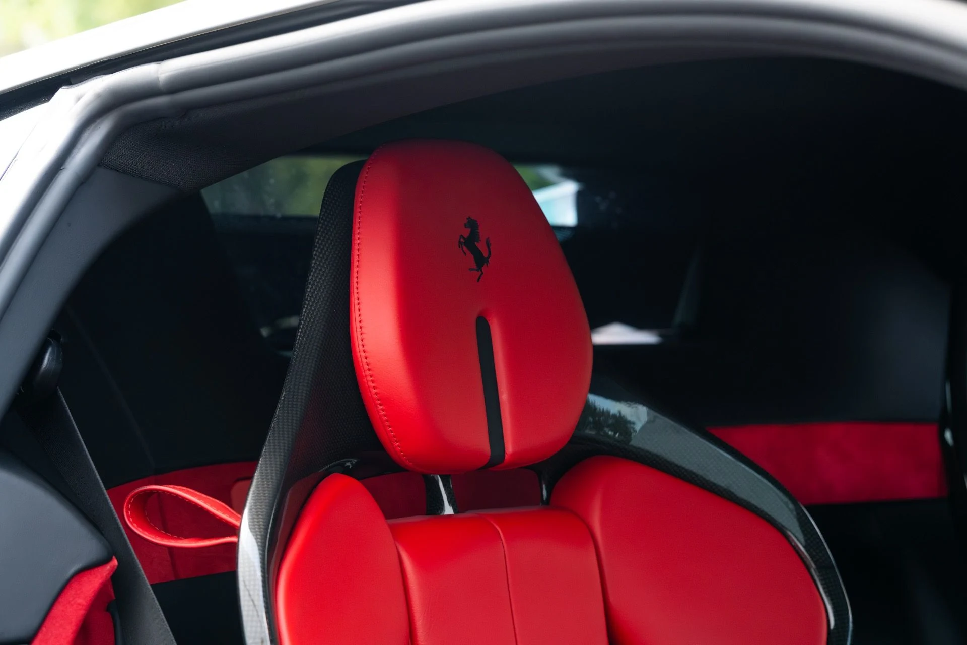 mph059_3620643159_Used_2022_Ferrari_SF_90_Stradale_1772648801_4d8d54b3da