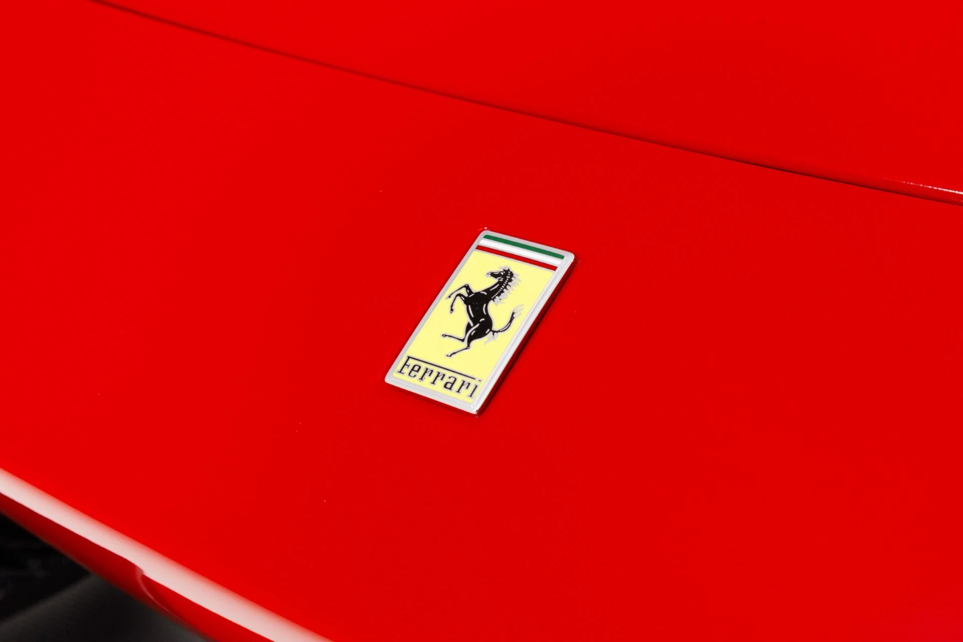 mph059_3644667705_Used_2020_Ferrari_488_Pista_1774991859_44edffdbe5