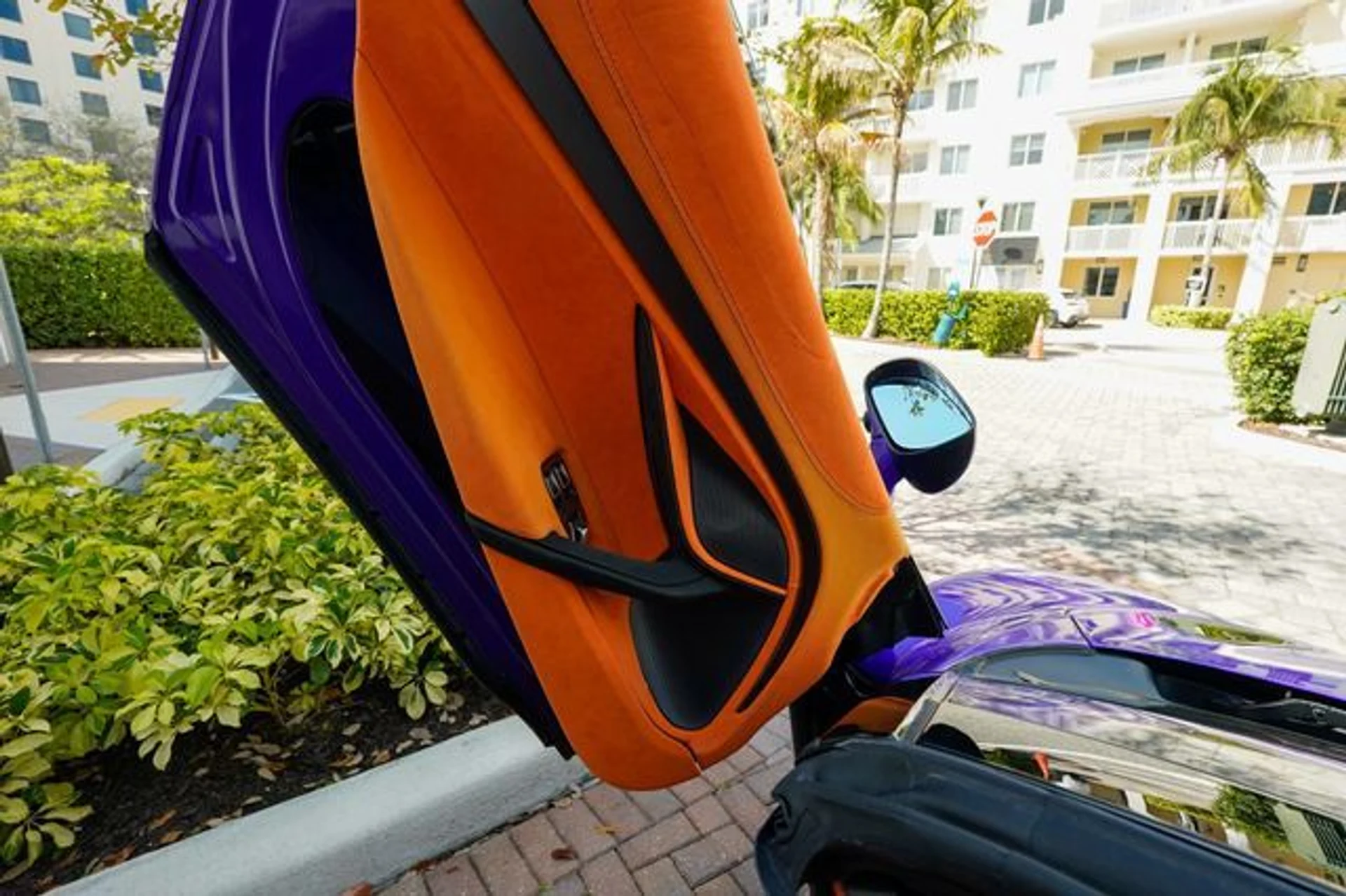 mph059_367138875_22996638_60_d52ffa9305