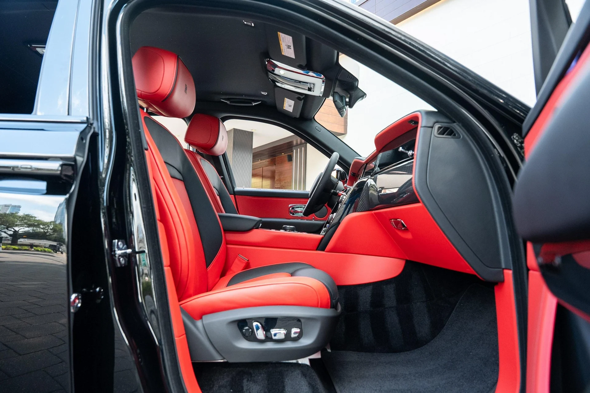 mph059_3740417192_444459225_695cc1088f3ee920bf5186e6_1355541e38