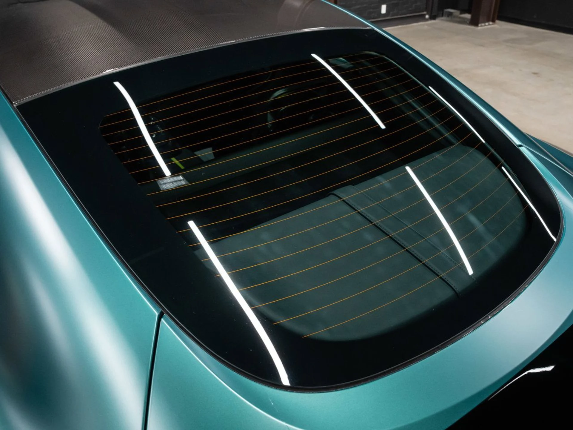 mph059_3891880972_aston_martin_vantage_2023_5688f5e229