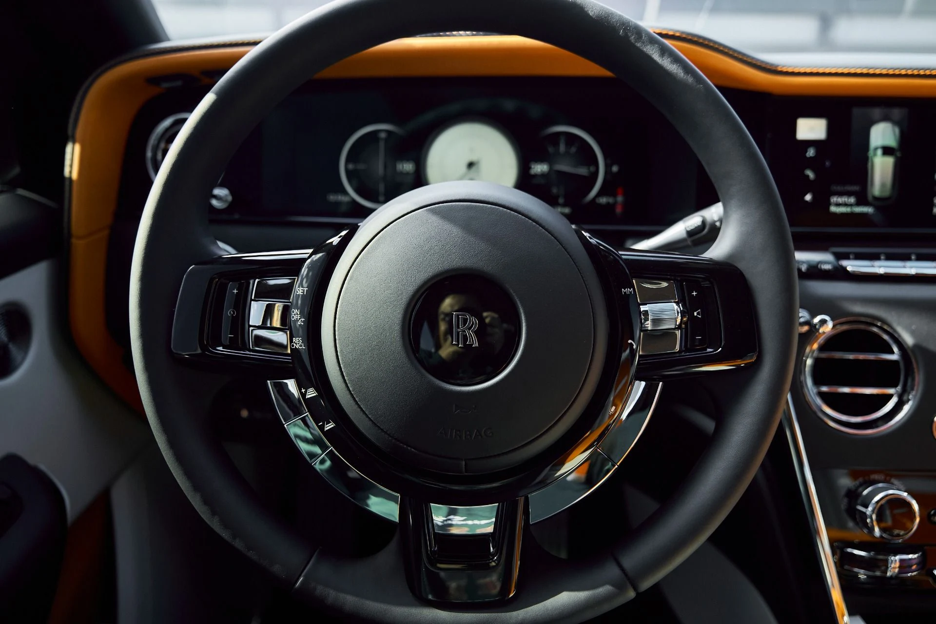 mph059_391121853_Used_2026_Rolls_Royce_Cullinan_Base_1766884822_4a2605aad3