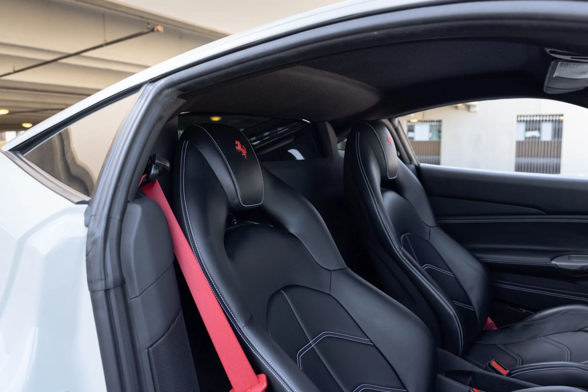 mph059_3921546364_Used_2018_Ferrari_488_GTB_1778883236_37e930fb7a