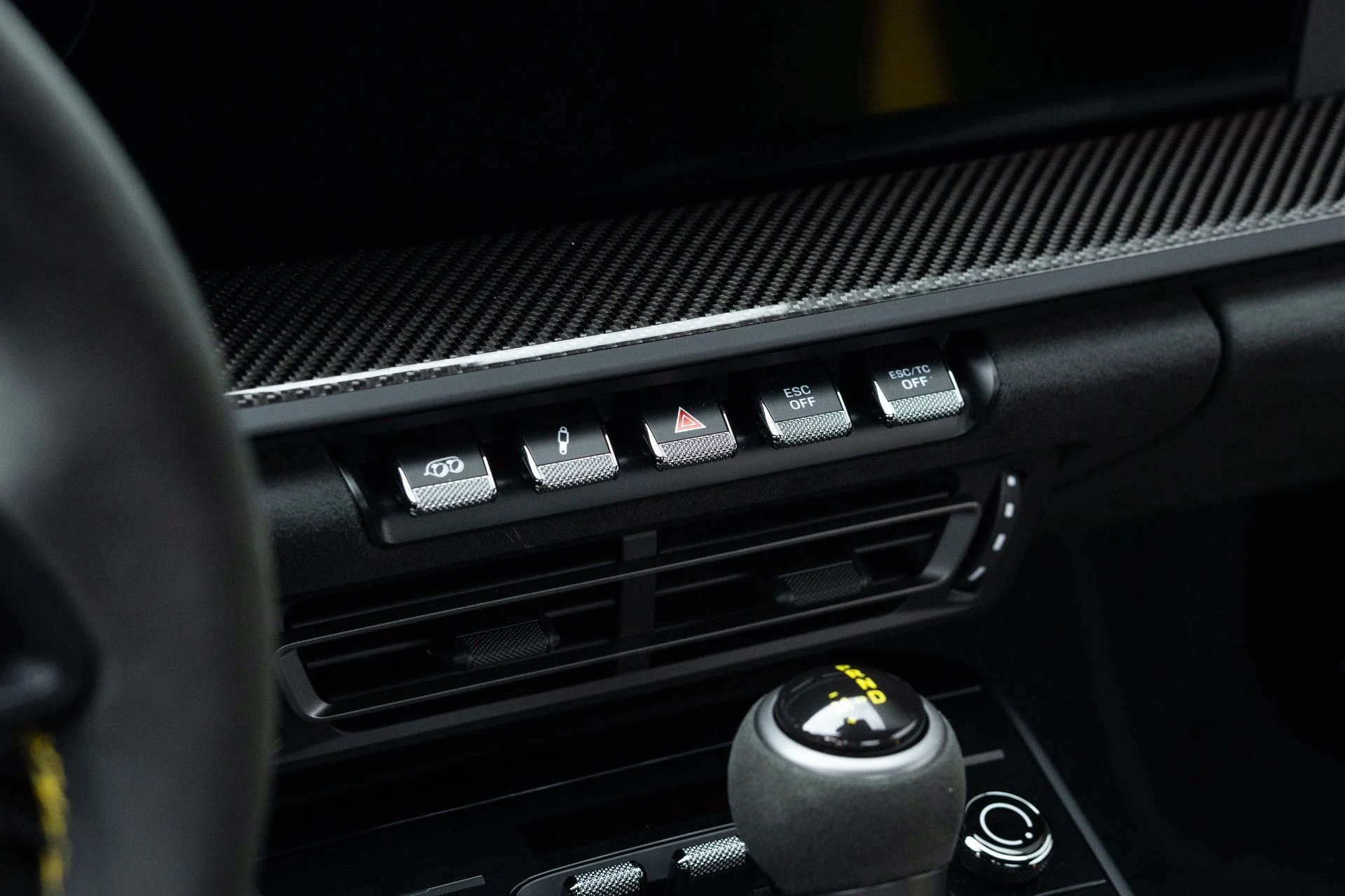 mph059_3973202694_Used_2024_Porsche_911_GT_3_1776966322_de0c106aea