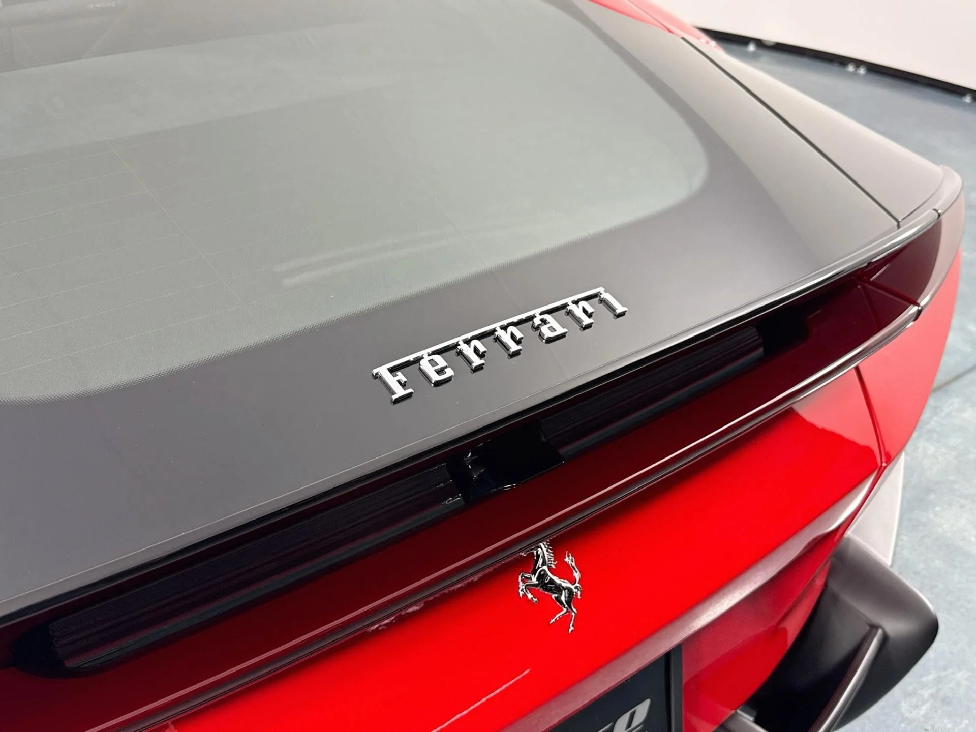 mph059_3974625913_Used_2026_Ferrari_12_Cilindri_1787771916_8f81bbbf86