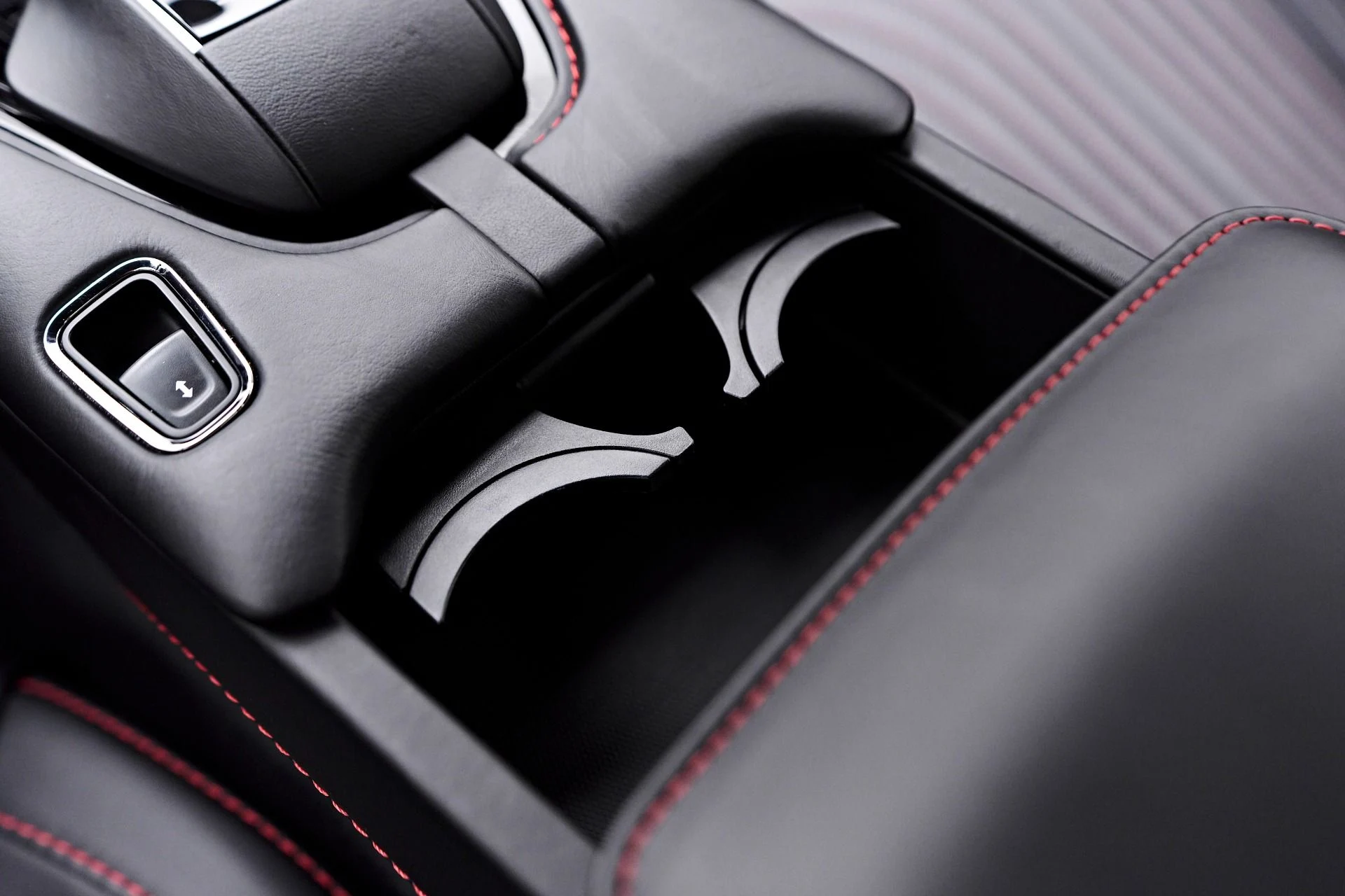 mph059_4010374883_Used_2020_Aston_Martin_DB_11_AMR_1756239421_553f62bf3c