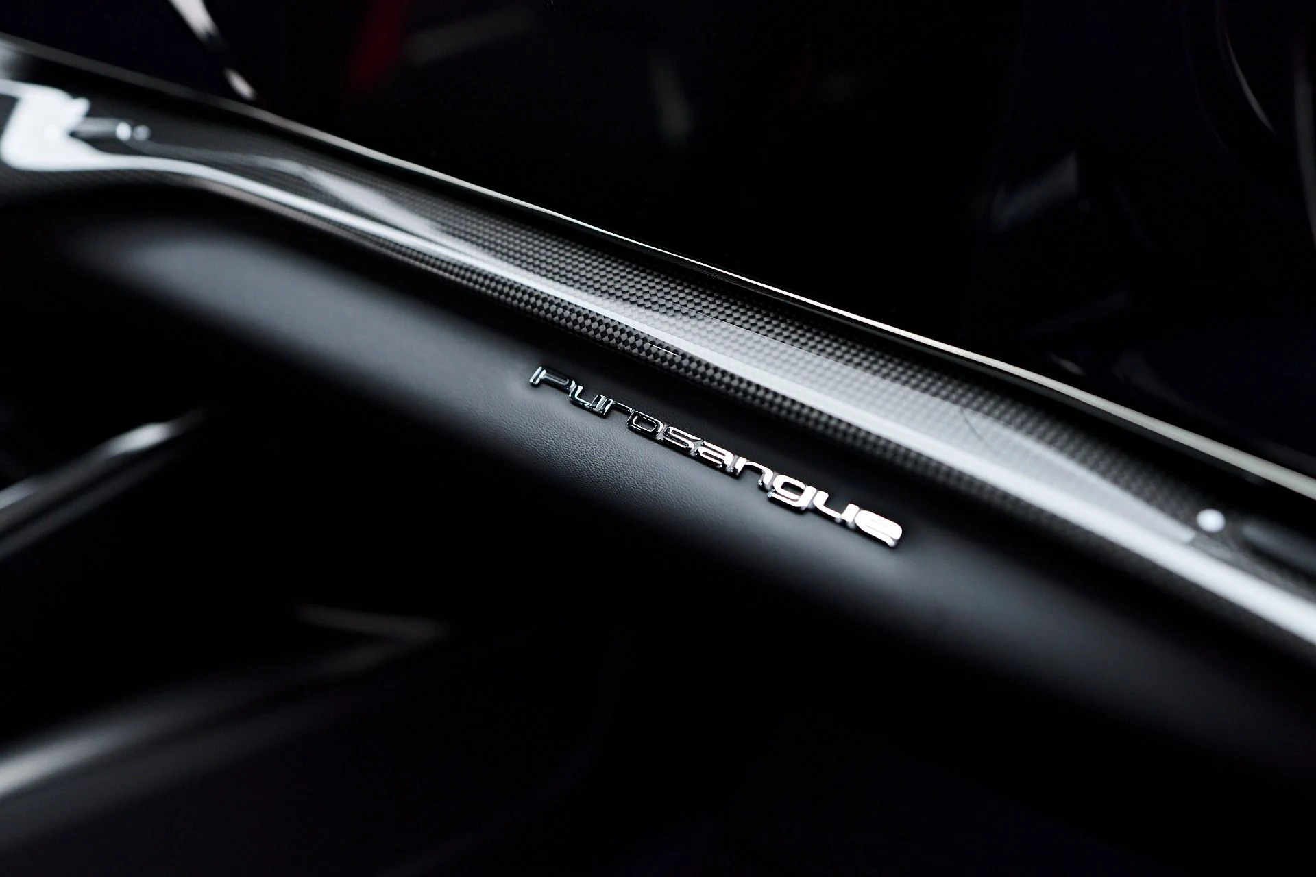 mph059_4014680298_Used_2024_Ferrari_Purosangue_Base_1757201190_a5e6e1d4c7