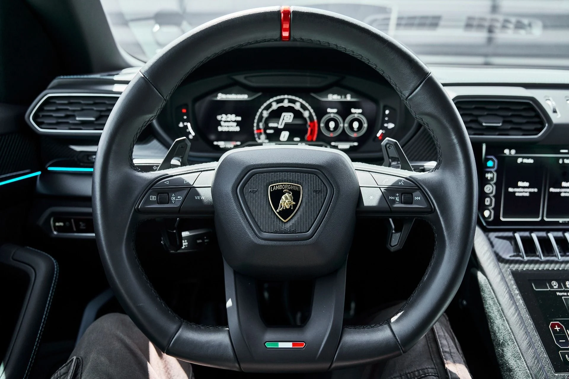 mph059_4041381869_Used_2024_Lamborghini_Urus_Performante_1779865576_e947d84446