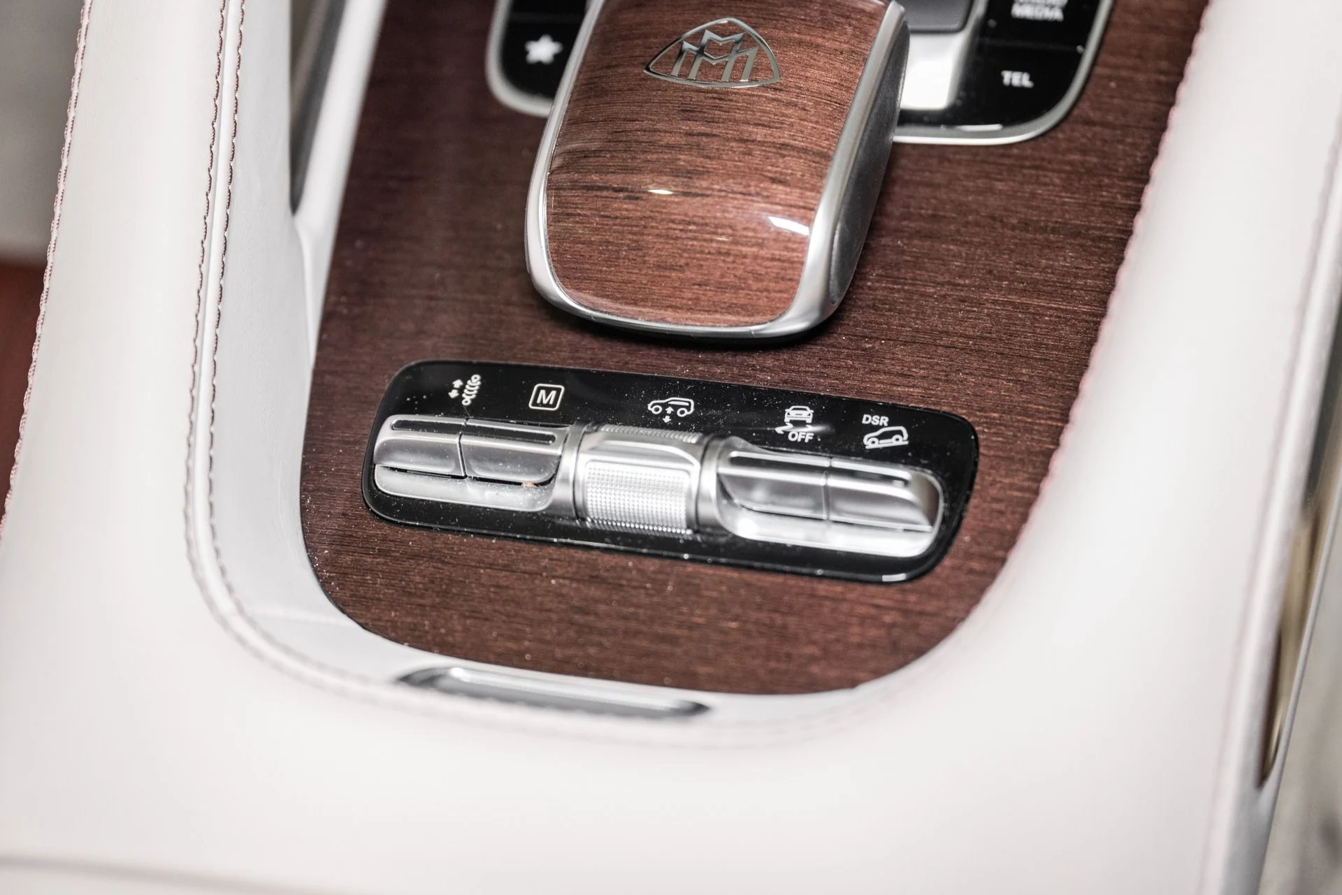 mph059_4074638400_Used_2022_Mercedes_Benz_GLS_Maybach_GLS_600_1761673303_5163d59863