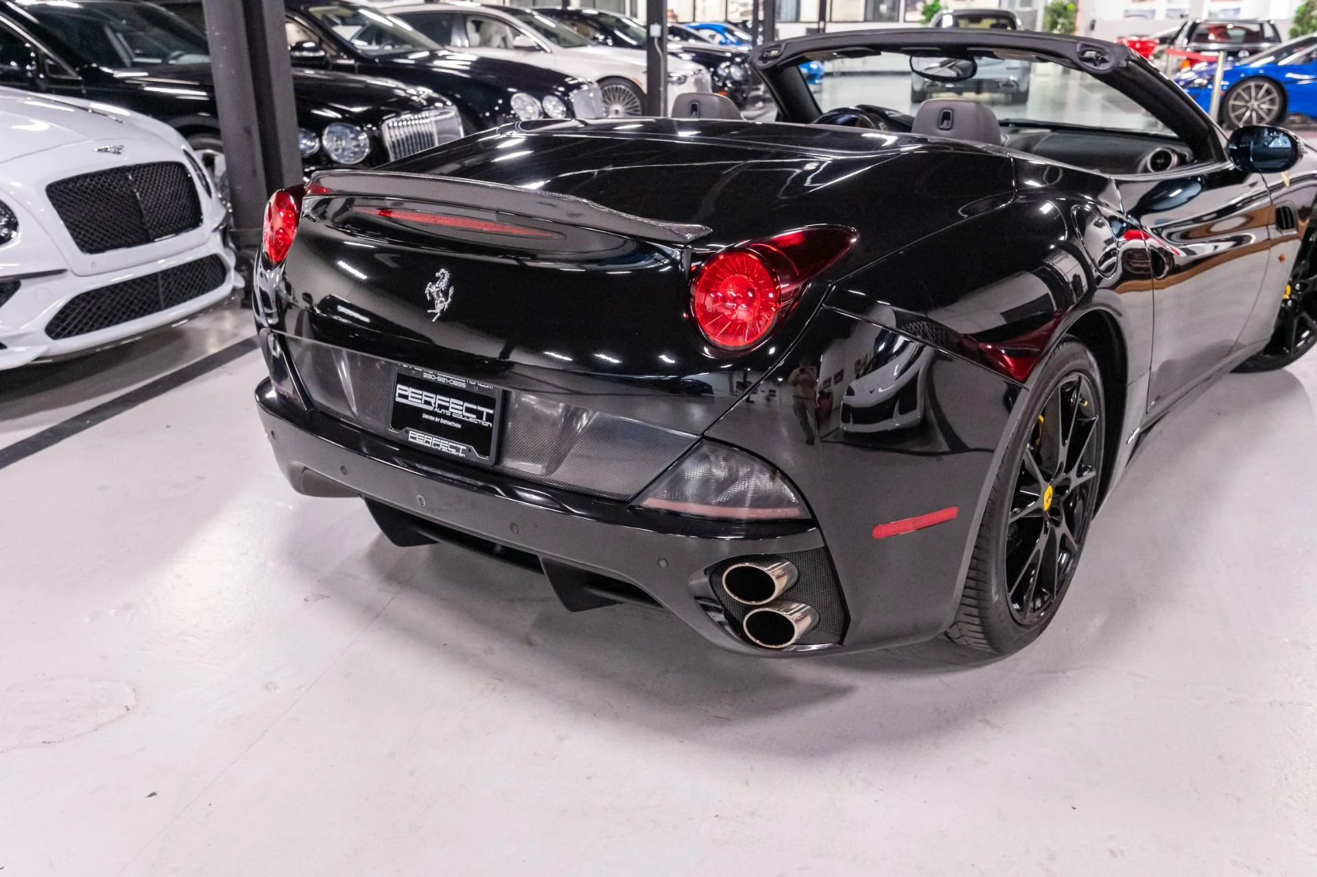 mph059_4149514578_Used_2013_Ferrari_458_Spider_Base_1787598451_5936f15318