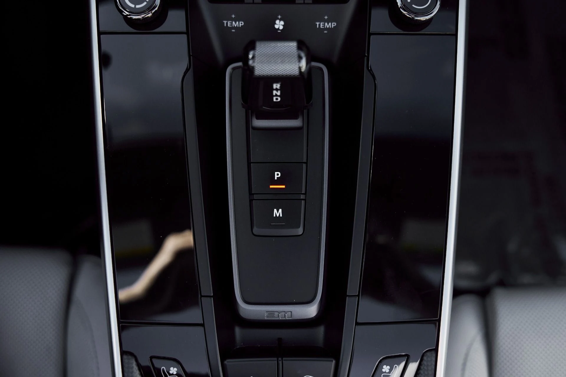 mph059_4154611466_Used_2022_Porsche_911_Turbo_S_1770670680_4b3b693c7d