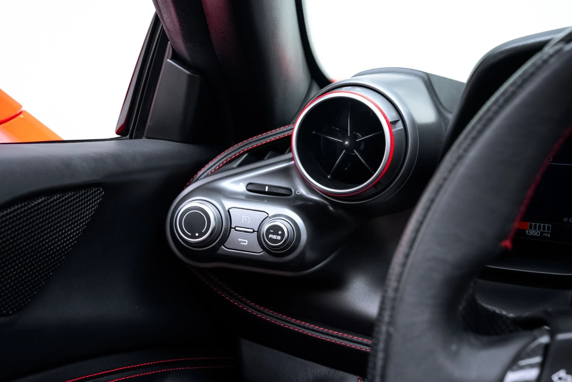 mph059_4185920333_Used_2022_Ferrari_F8_Spider_1772060414_3f3b5a76e5