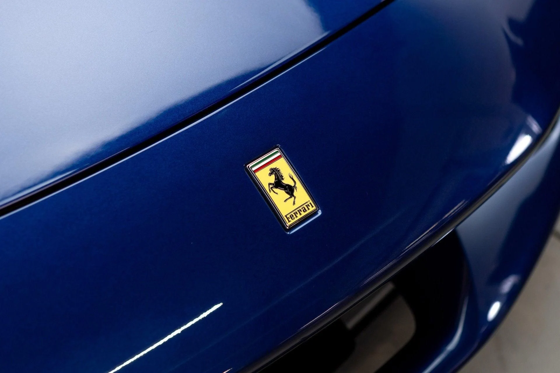 mph059_4187534132_Used_2023_Ferrari_296_GTS_1777368574_1ad019edb0