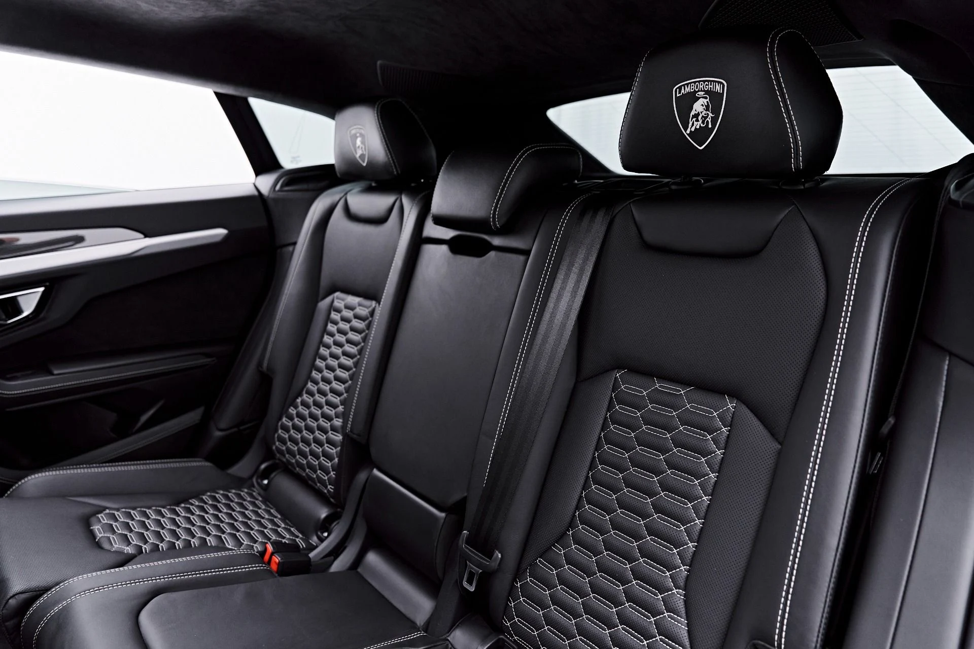 mph059_4192775643_Used_2021_Lamborghini_Urus_1787967150_f63a44d6e9