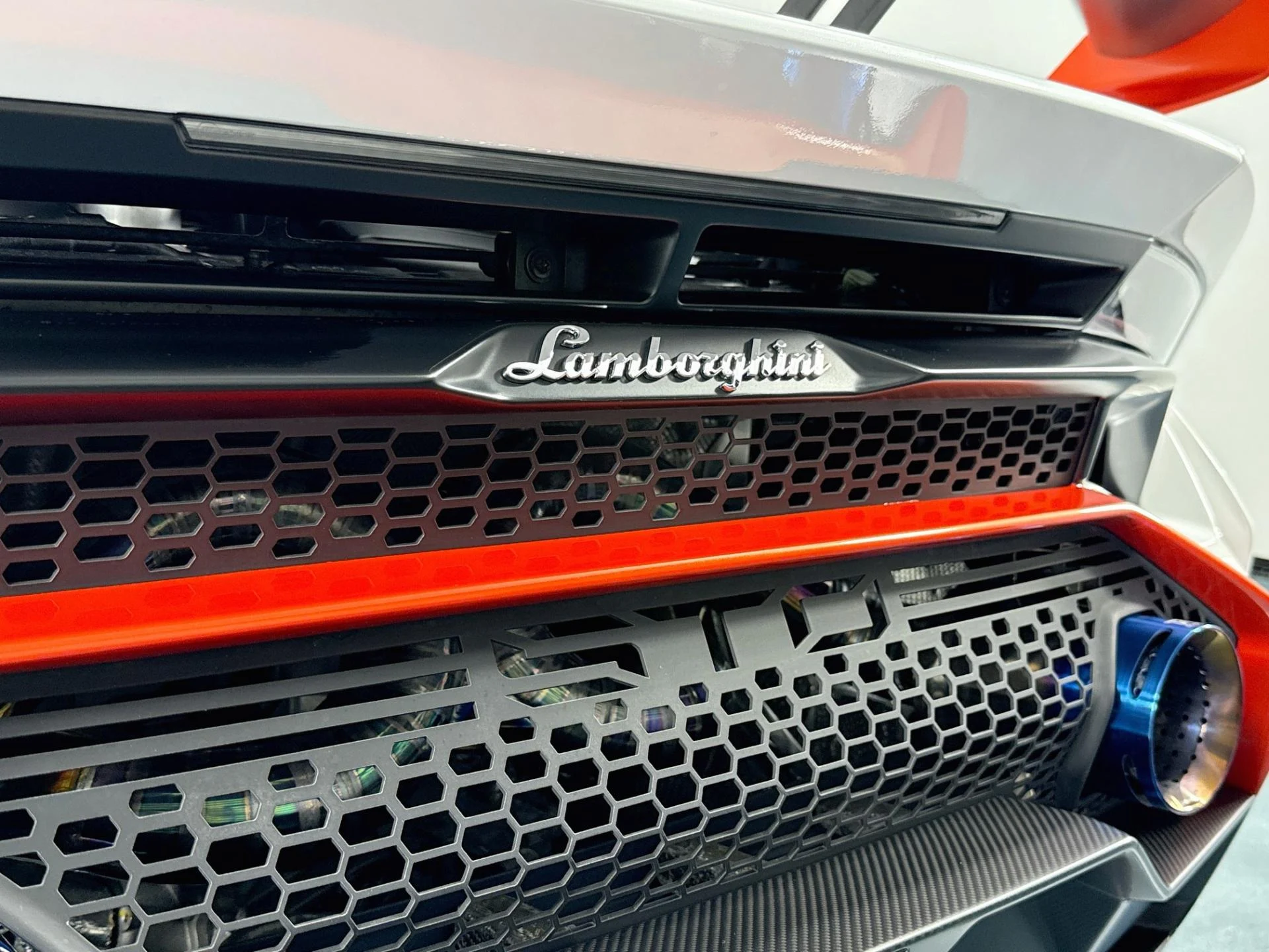 mph059_4201203342_Used_2022_Lamborghini_Huracan_STO_1789147620_0c056428d1