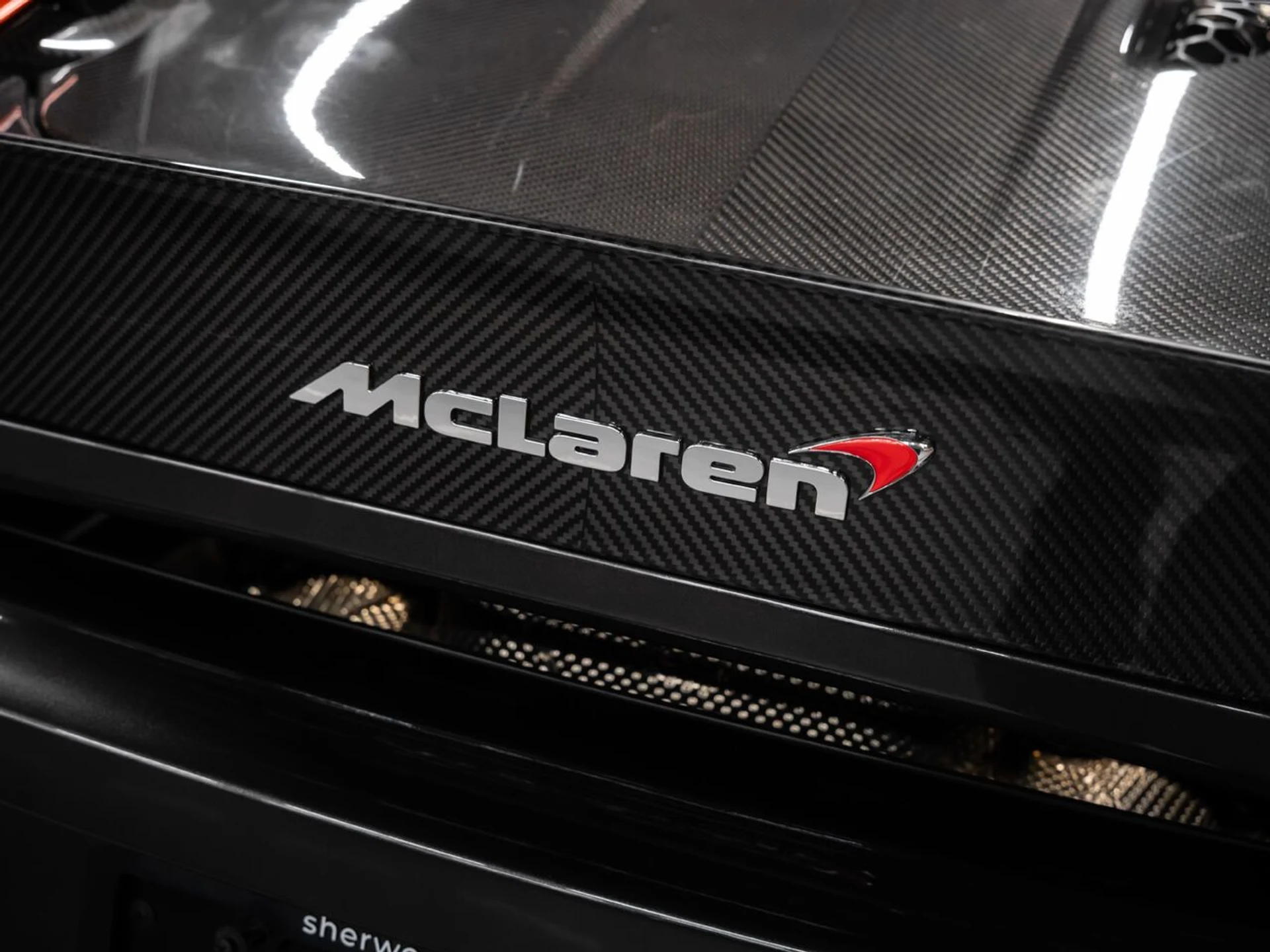 mph059_4205537911_mclaren_570s_2017_0c11a9b14b