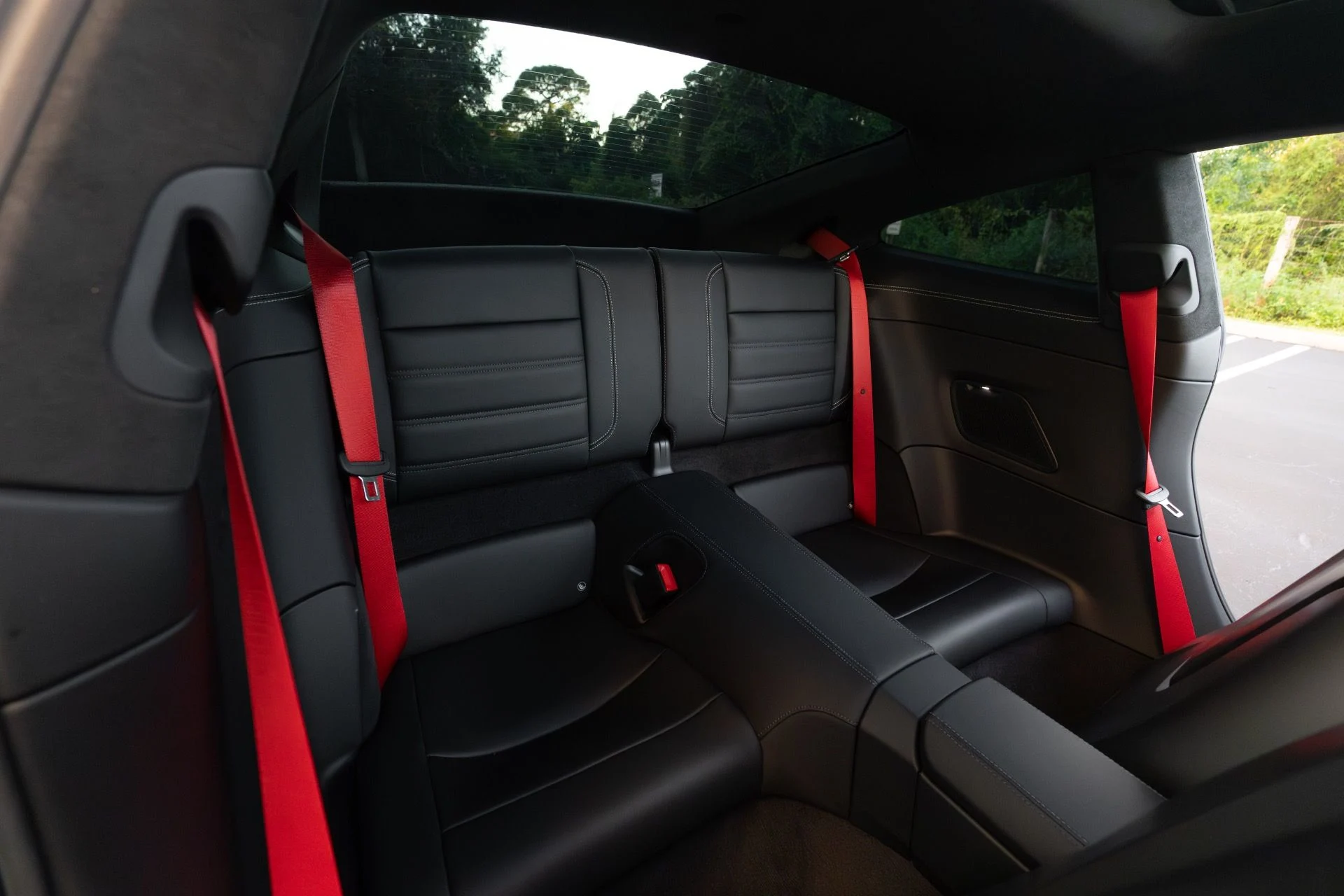 mph059_4224542826_Used_2024_Porsche_911_Turbo_1762281492_82b5762042