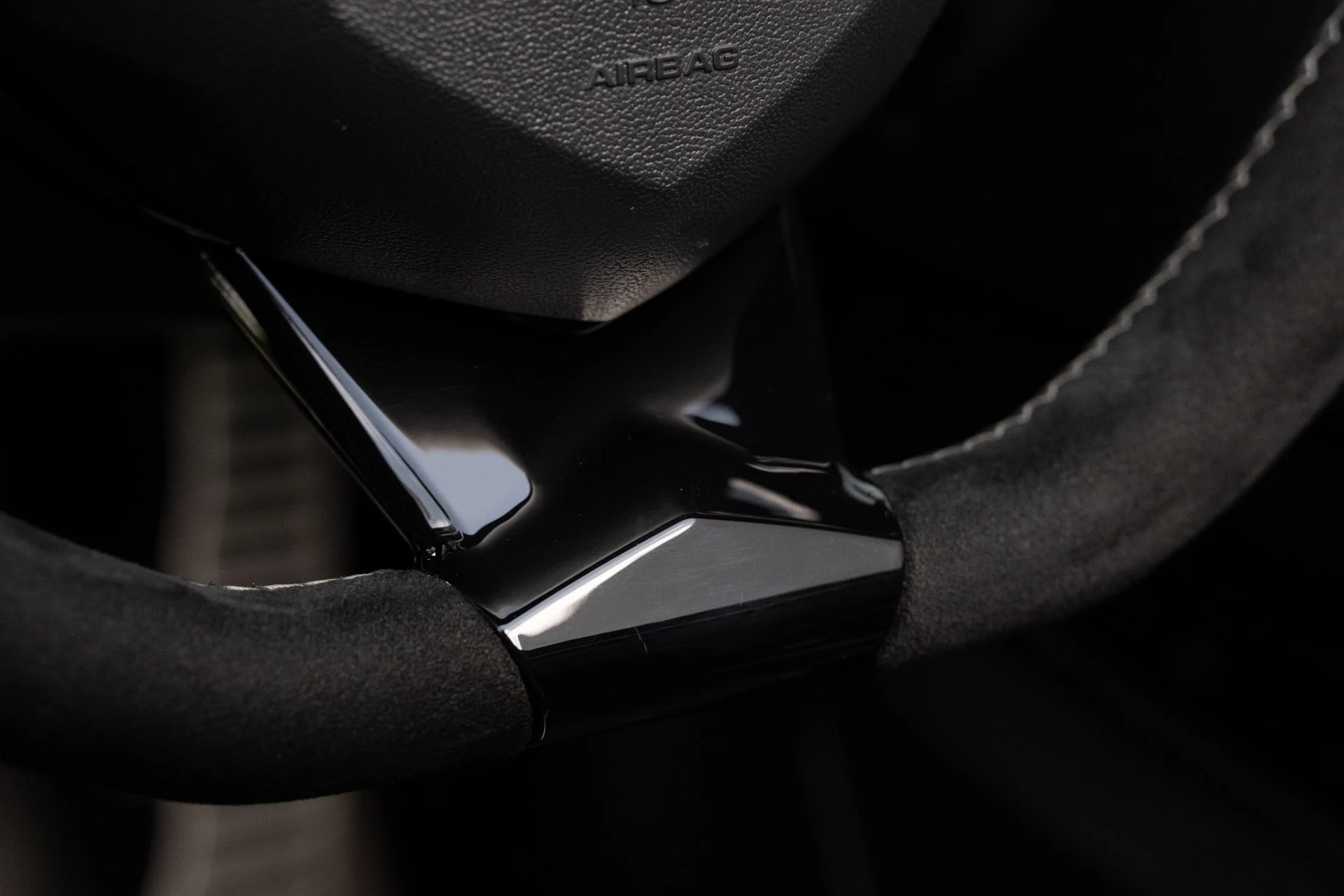 mph059_4229226761_Used_2020_Lamborghini_Aventador_LP_770_4_SVJ_Roadster_1766609736_821b6a8cd2