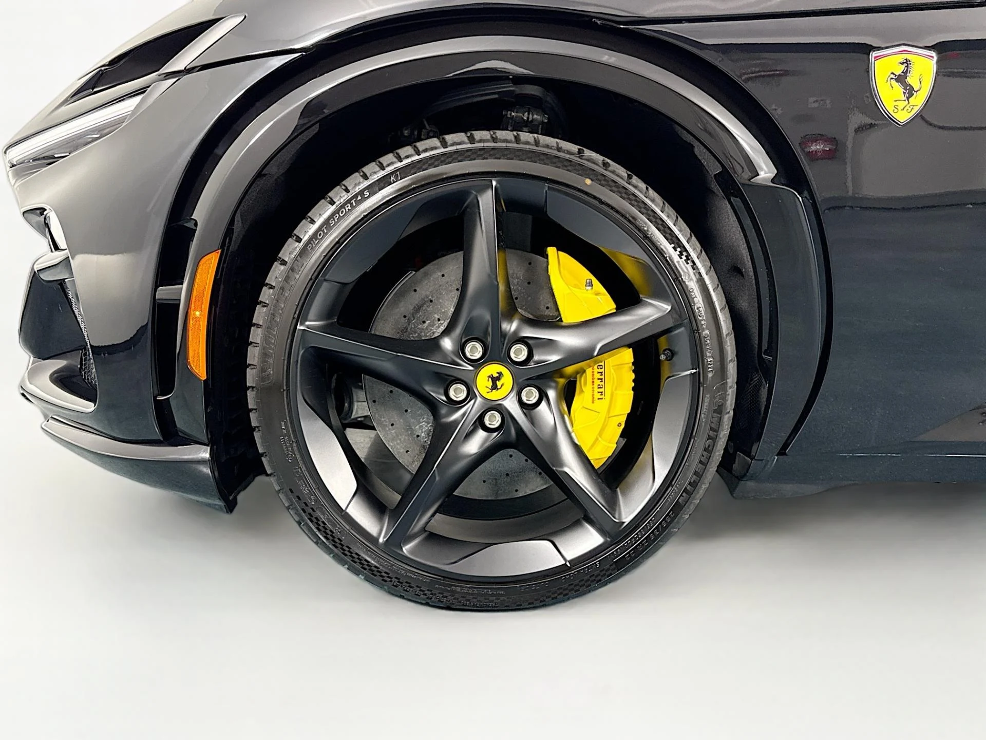 mph059_472982930_Used_2026_Ferrari_Purosangue_1784317662_183d4a0f74