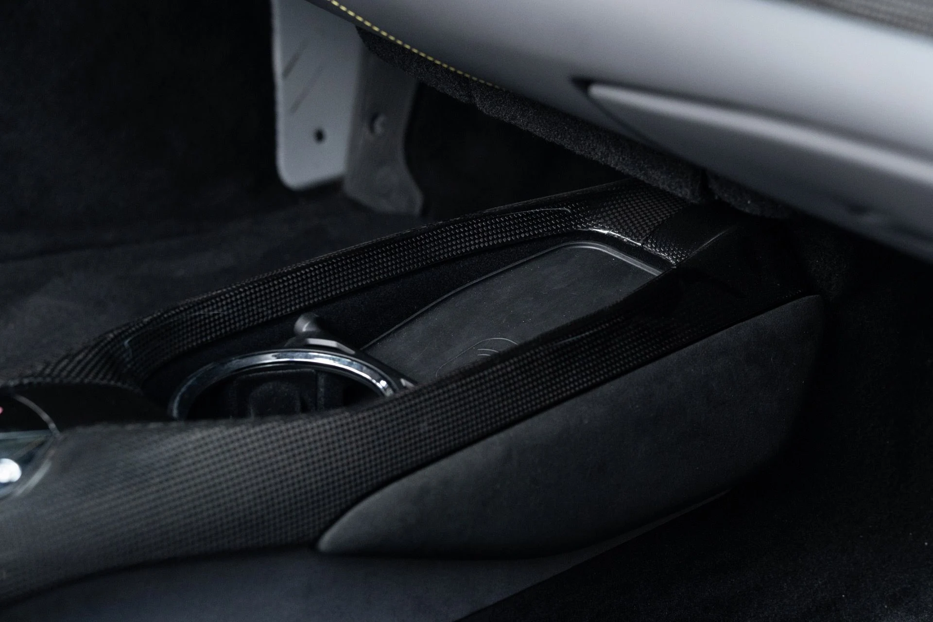 mph059_475547561_Used_2024_Ferrari_296_GTS_1776964703_a4710dad12