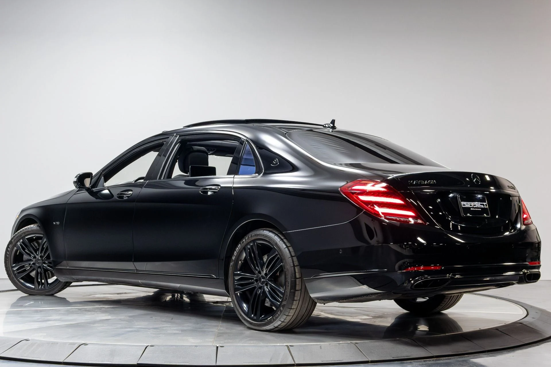 mph059_536164116_Used_2020_Mercedes_Benz_S_Class_Maybach_S_650_1773874988_2260f1d6c0