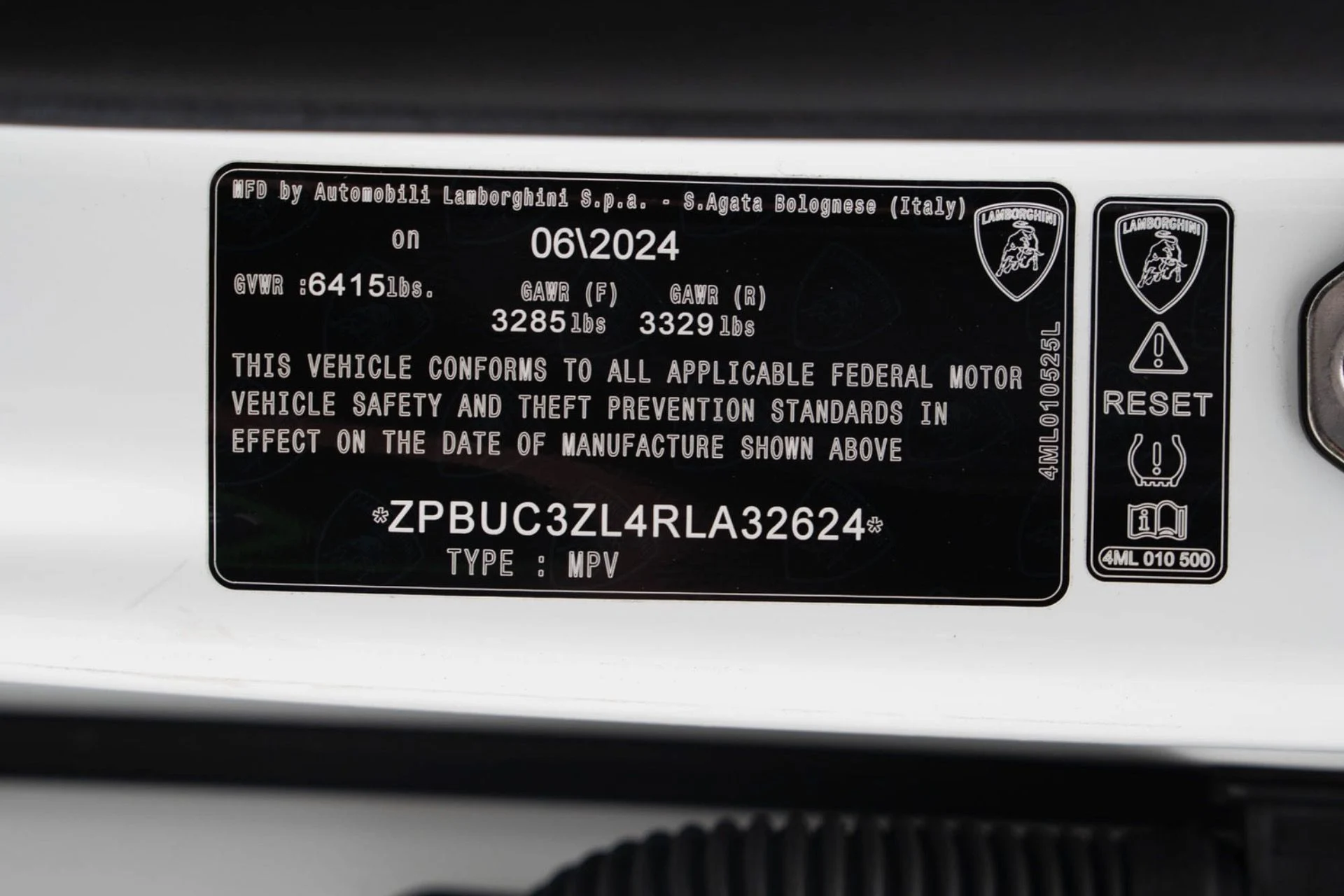 mph059_548249226_Used_2024_Lamborghini_Urus_Performante_1775674464_b25744b7e5