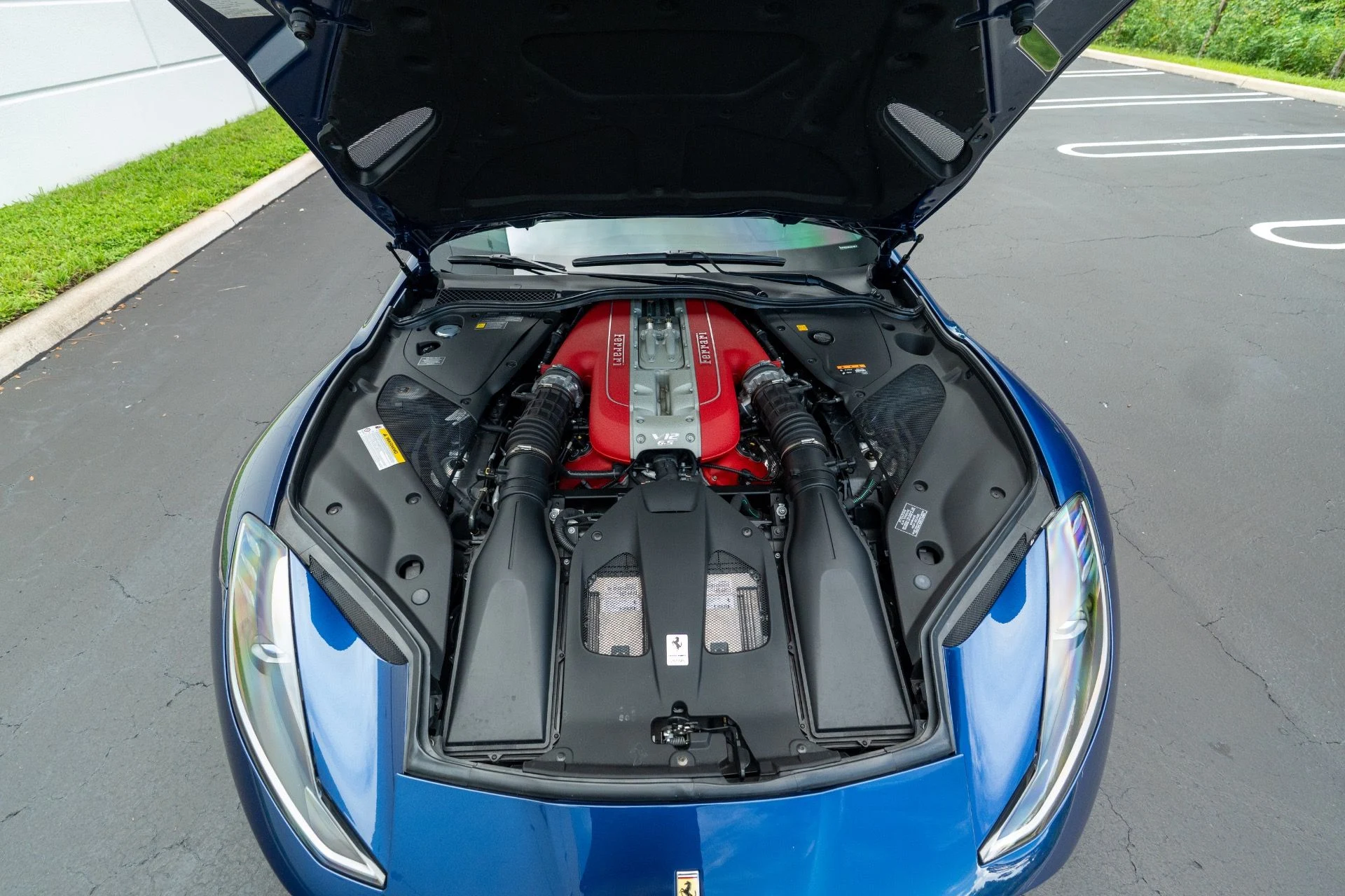 mph059_561506502_Used_2020_Ferrari_812_Superfast_1758742343_72b0a9f289