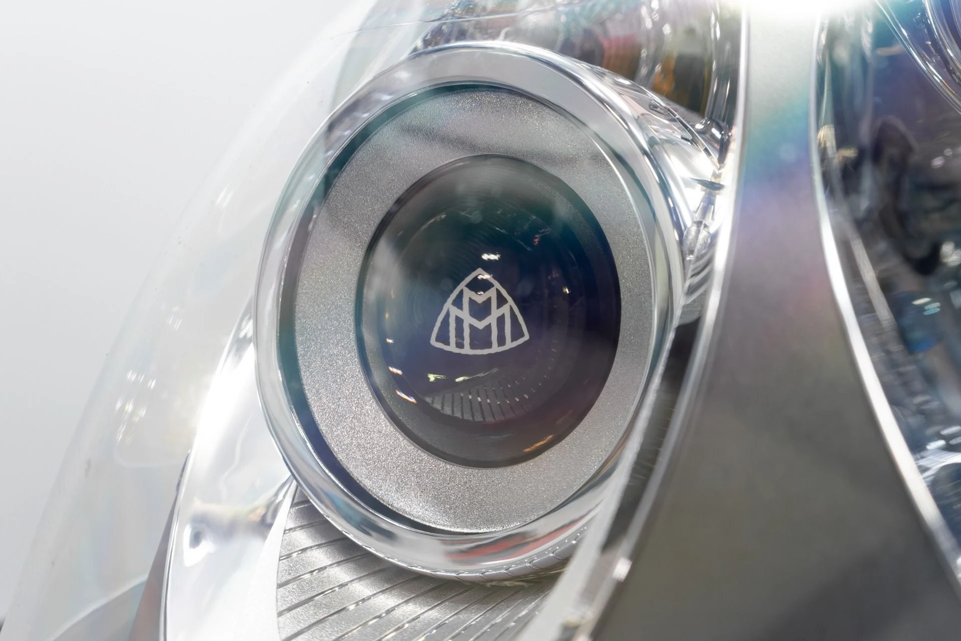 mph059_585143701_Used_2004_Maybach_57_1769486757_8198b23940