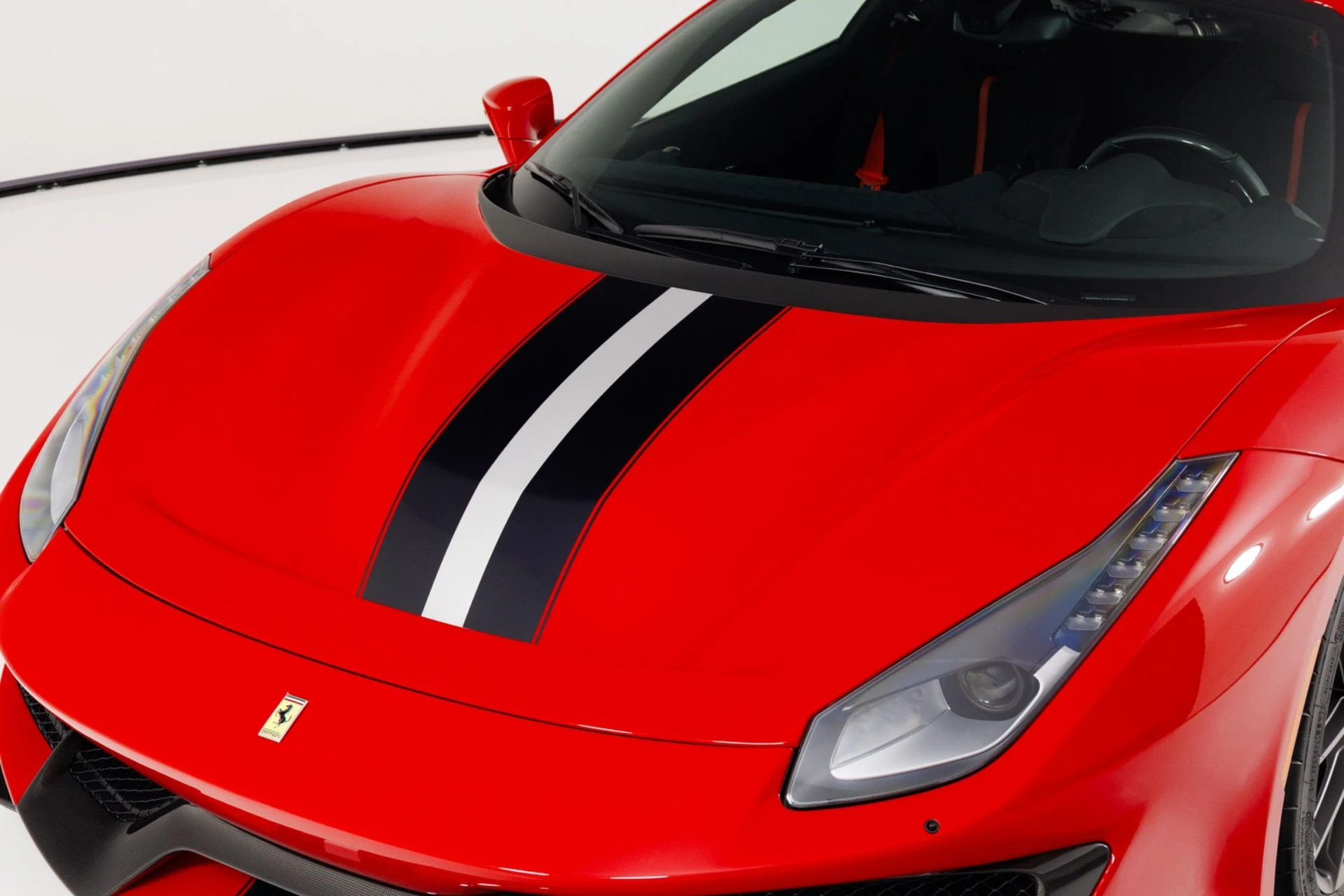 mph059_605872356_Used_2020_Ferrari_488_Pista_1775511015_dc343fb478