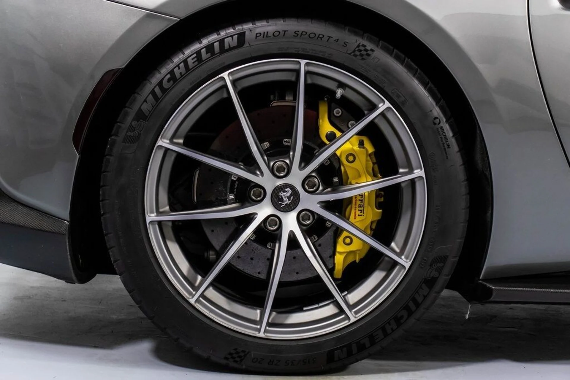 mph059_621672819_caf013a509e8f2dc1933e43854688f55x_371d4396ad