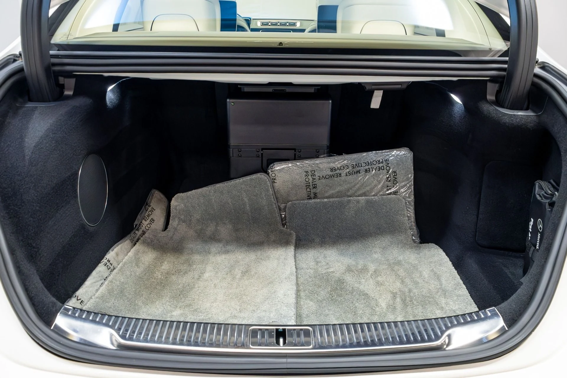 mph059_632519712_Used_2023_Mercedes_Benz_S_Class_Maybach_S_680_4_MATIC_1776091551_5337eecac3