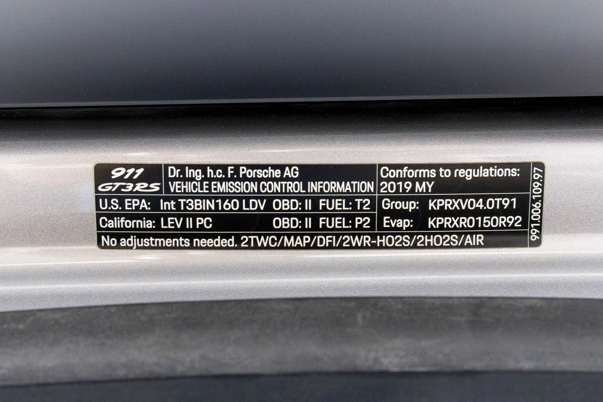 mph059_645917215_Used_2019_Porsche_911_GT_3_RS_1761084327_1902cb1a92