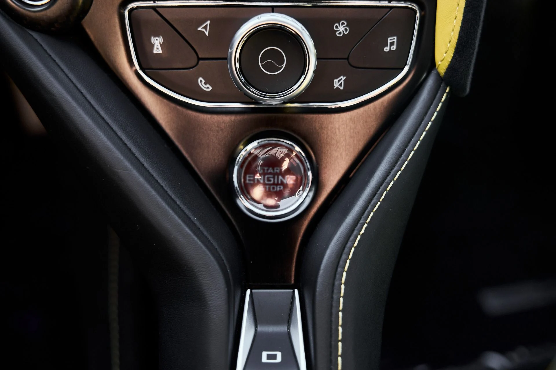 mph059_649188432_Used_2019_Mc_Laren_720_S_1774056756_59f88e2ec7