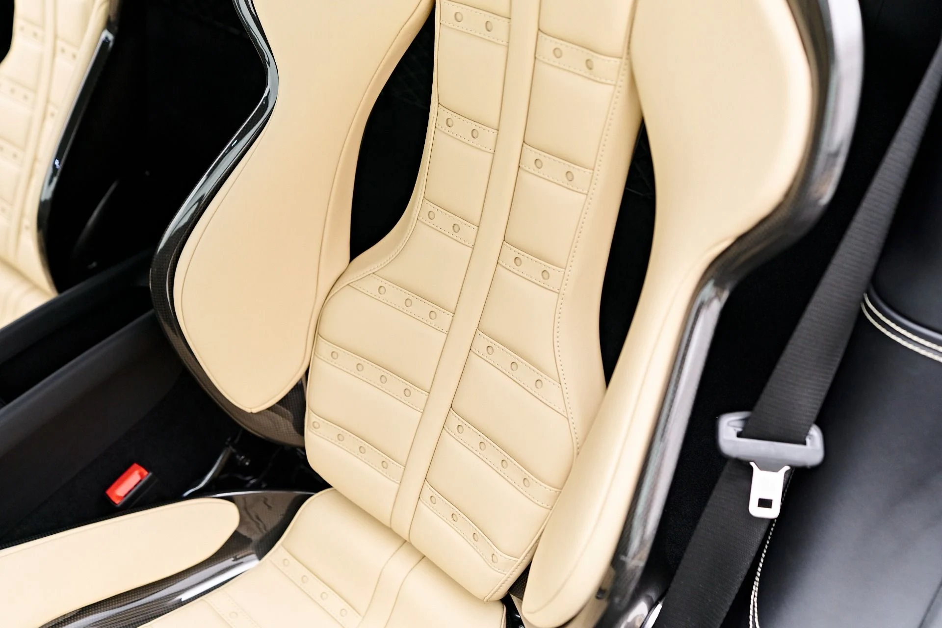 mph059_66024134_Used_2023_Ferrari_296_GTB_1754080788_41231d4c02