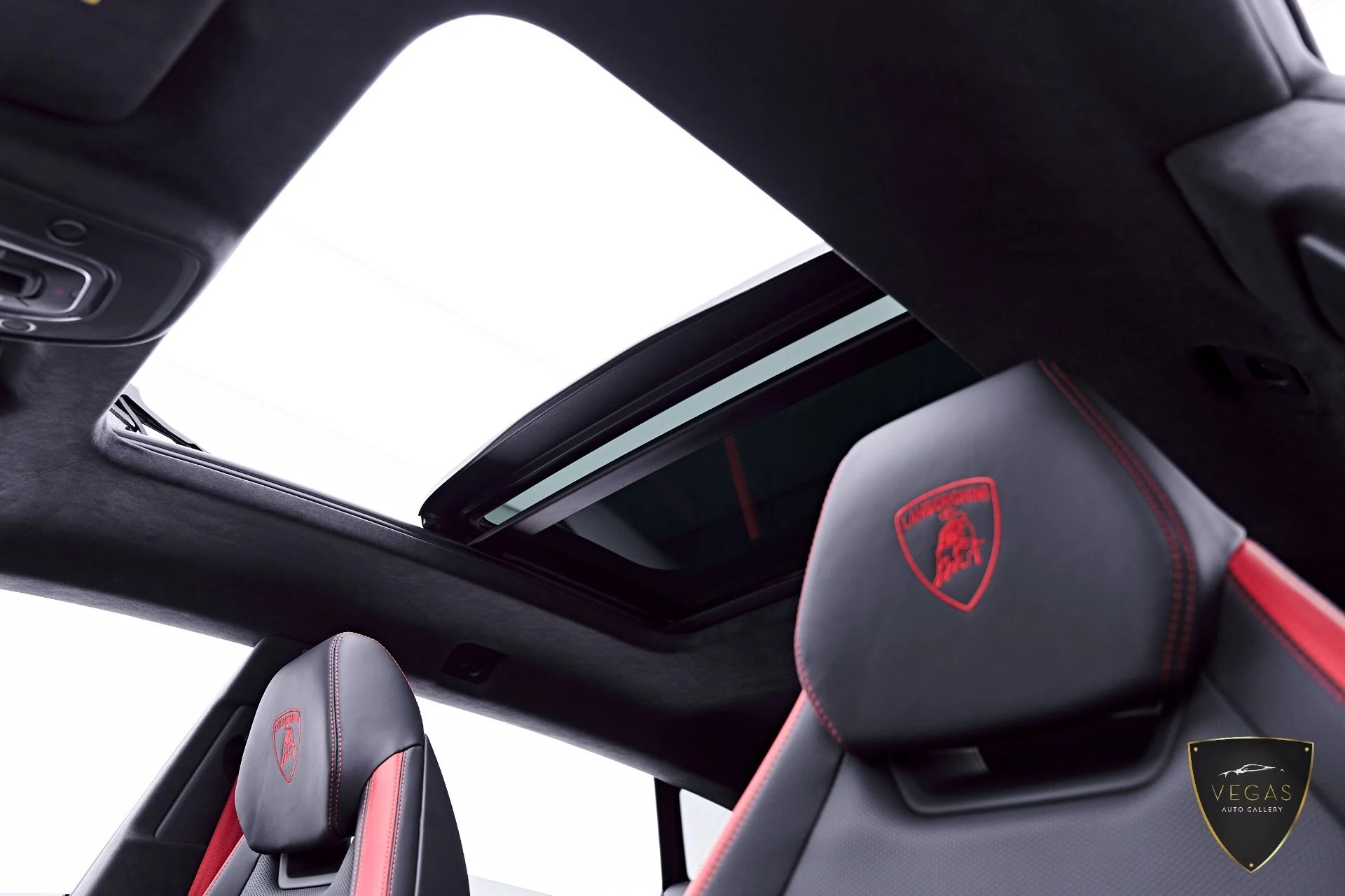 mph059_682856569_Used_2026_Lamborghini_Urus_SE_1782163606_923fcef1ae