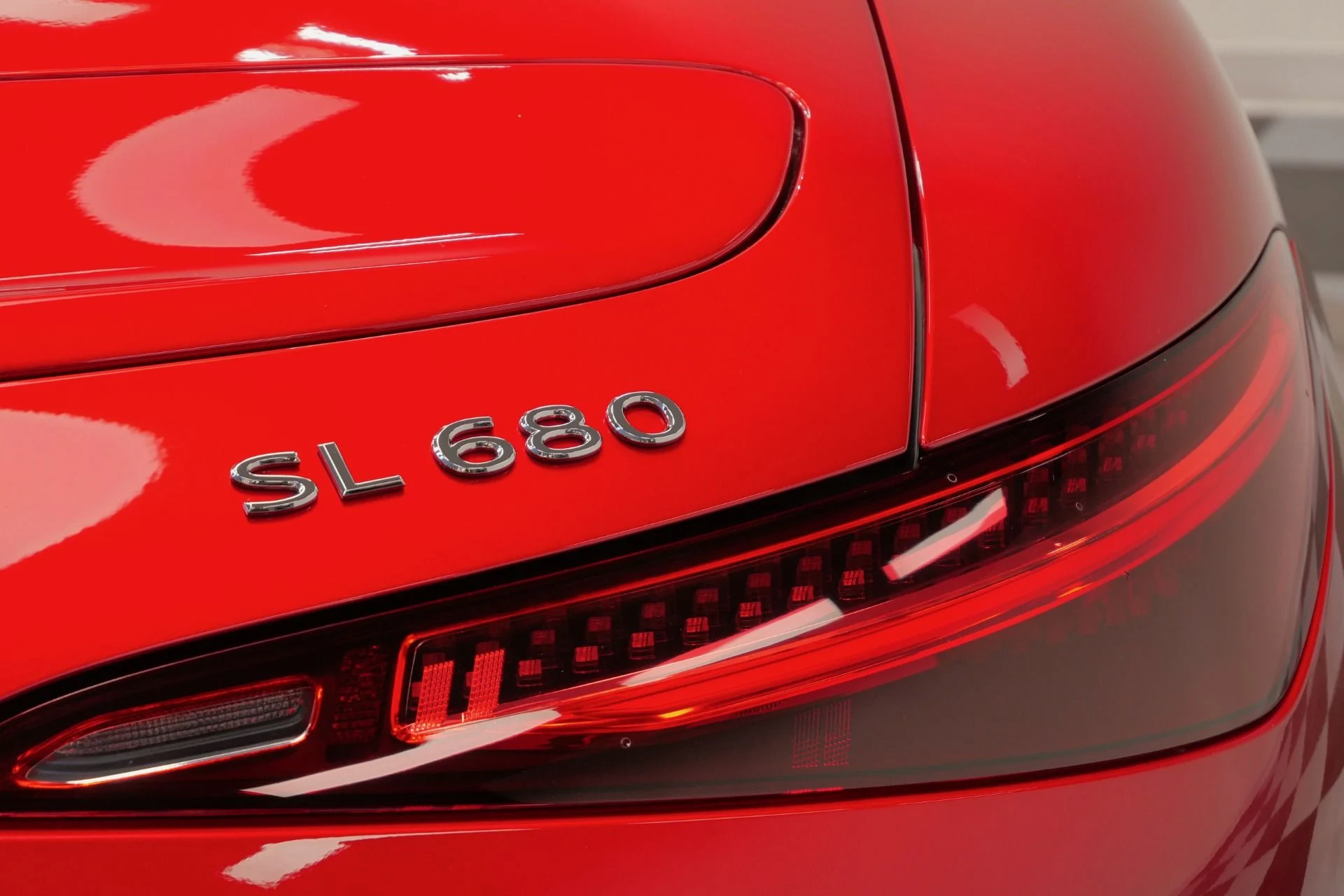 mph059_710300276_Used_2026_Mercedes_Benz_Maybach_SL_680_Monogram_Series_As_New_Condition_1767976694_b4c803f1ac