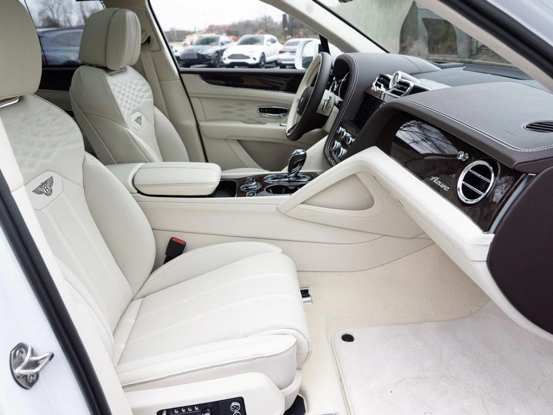 mph059_787831200_403809831_67c233f06b5617b02de63661_b600a3a1e5