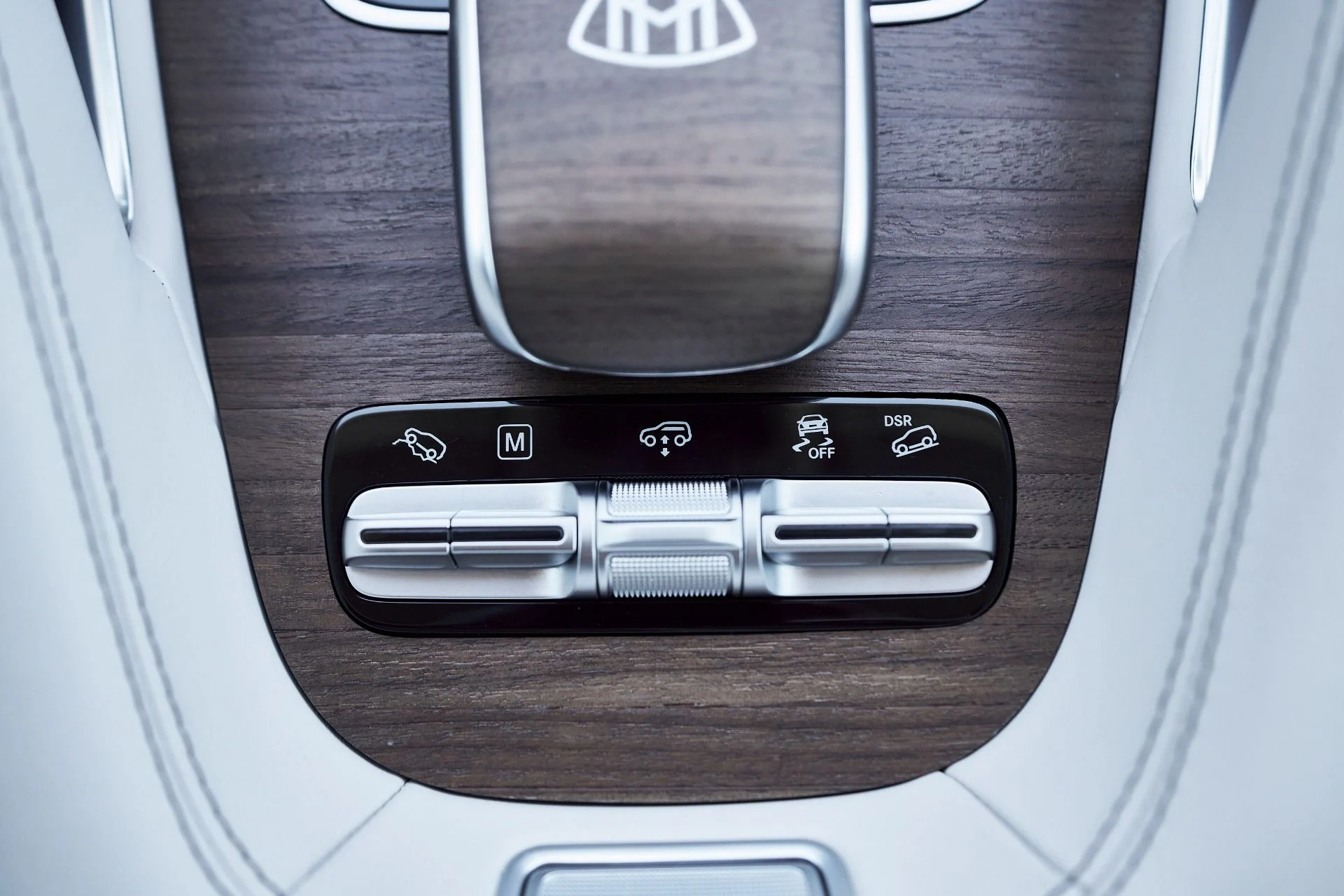 mph059_794416724_Used_2024_Mercedes_Benz_GLS_Maybach_GLS_600_1762306417_94c2d7f5f1