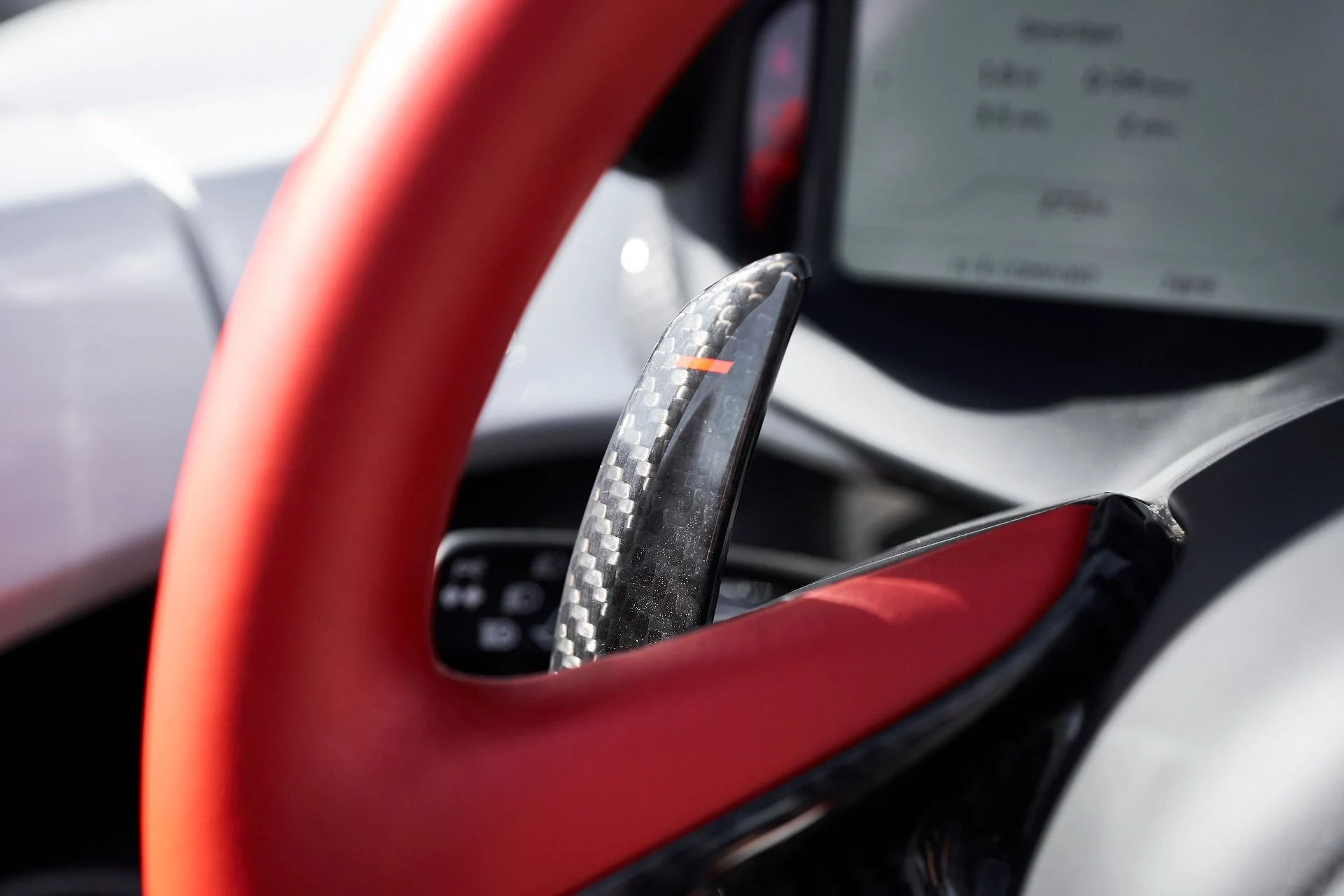 mph059_844884202_Used_2021_Mc_Laren_Elva_1762815361_6ee595f637