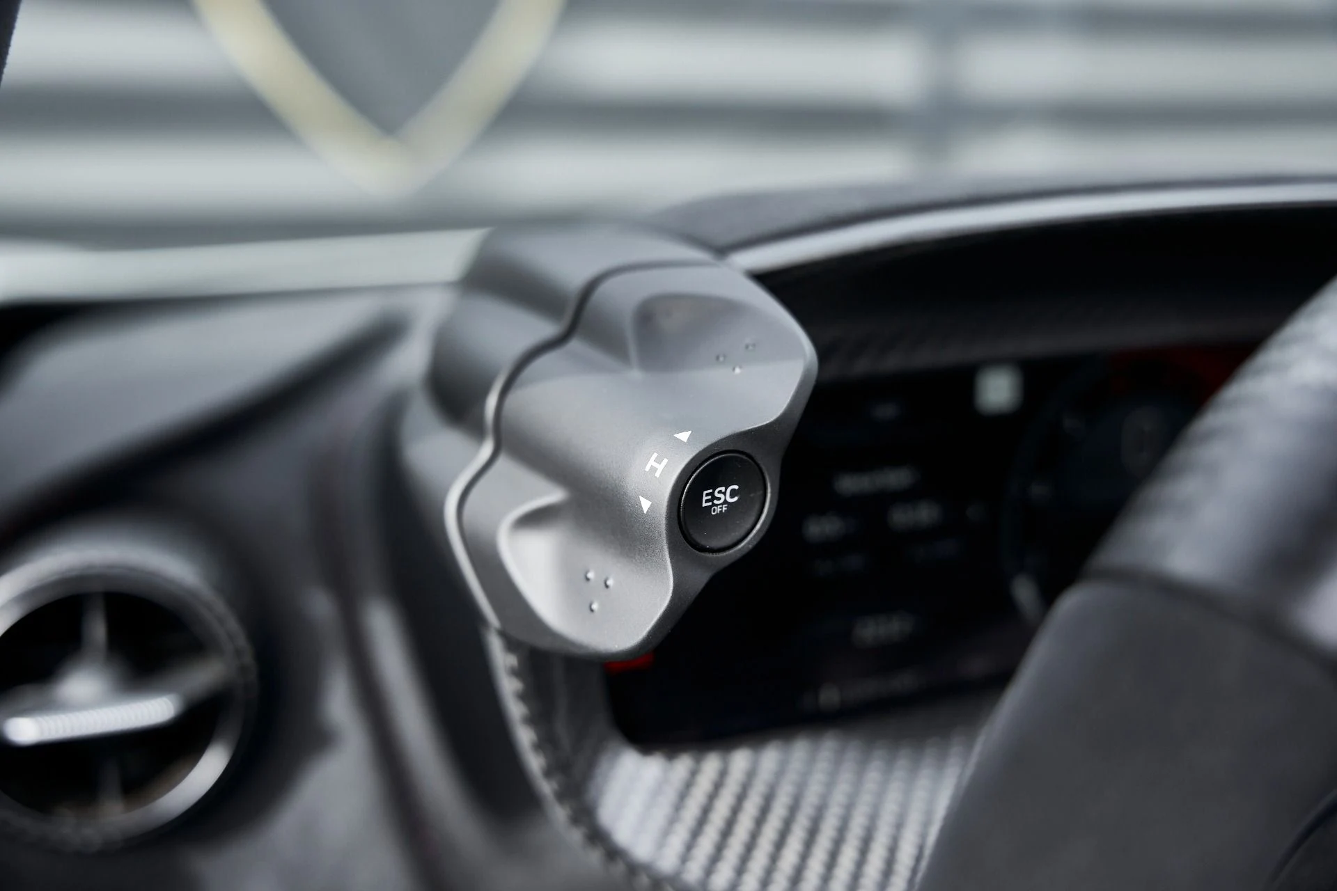 mph059_850290643_Used_2024_Mc_Laren_750_S_1769048370_9bc86e69c2