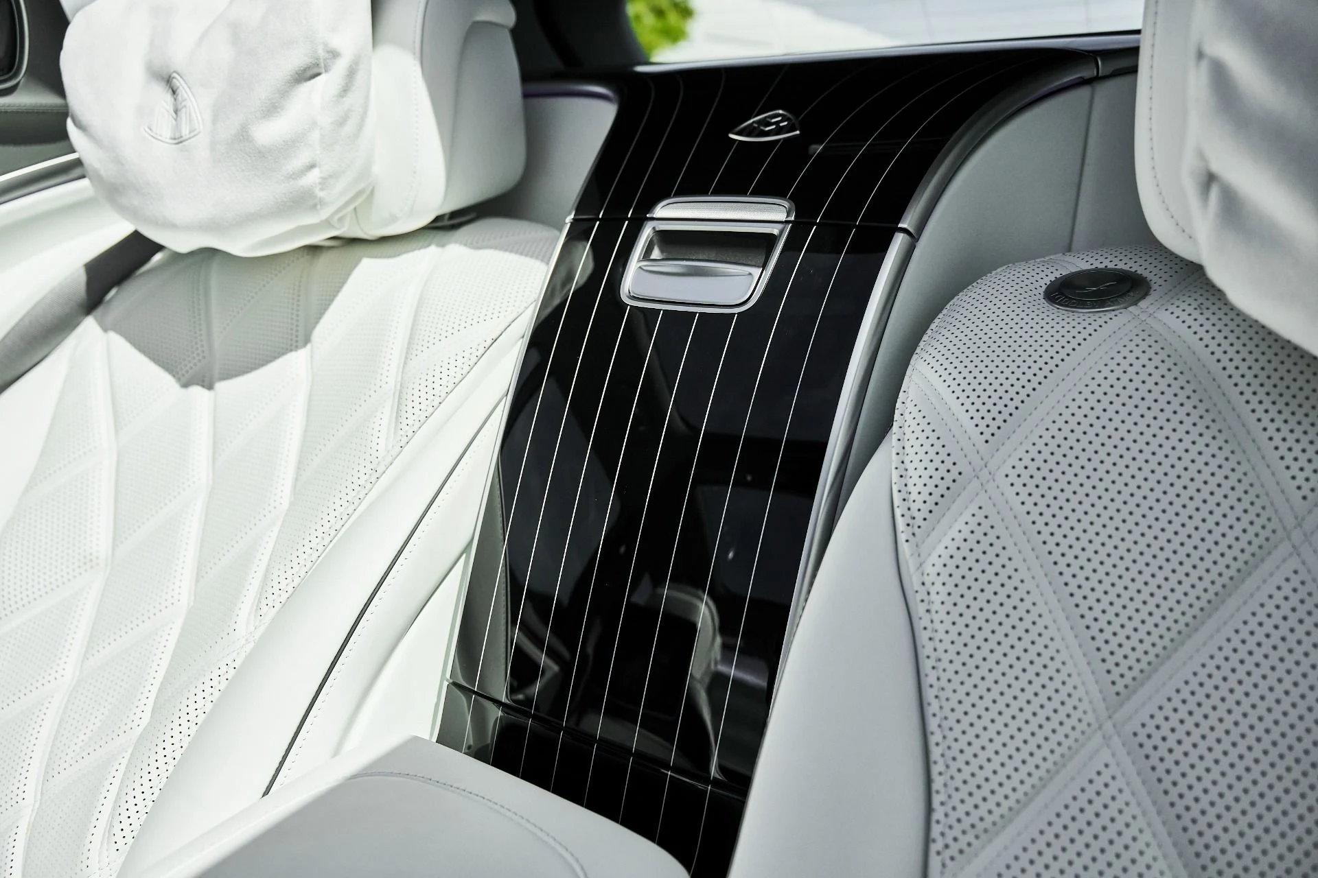 mph059_905056530_Used_2024_Mercedes_Benz_EQS_Maybach_EQS_680_1774575243_1b705a9a0d