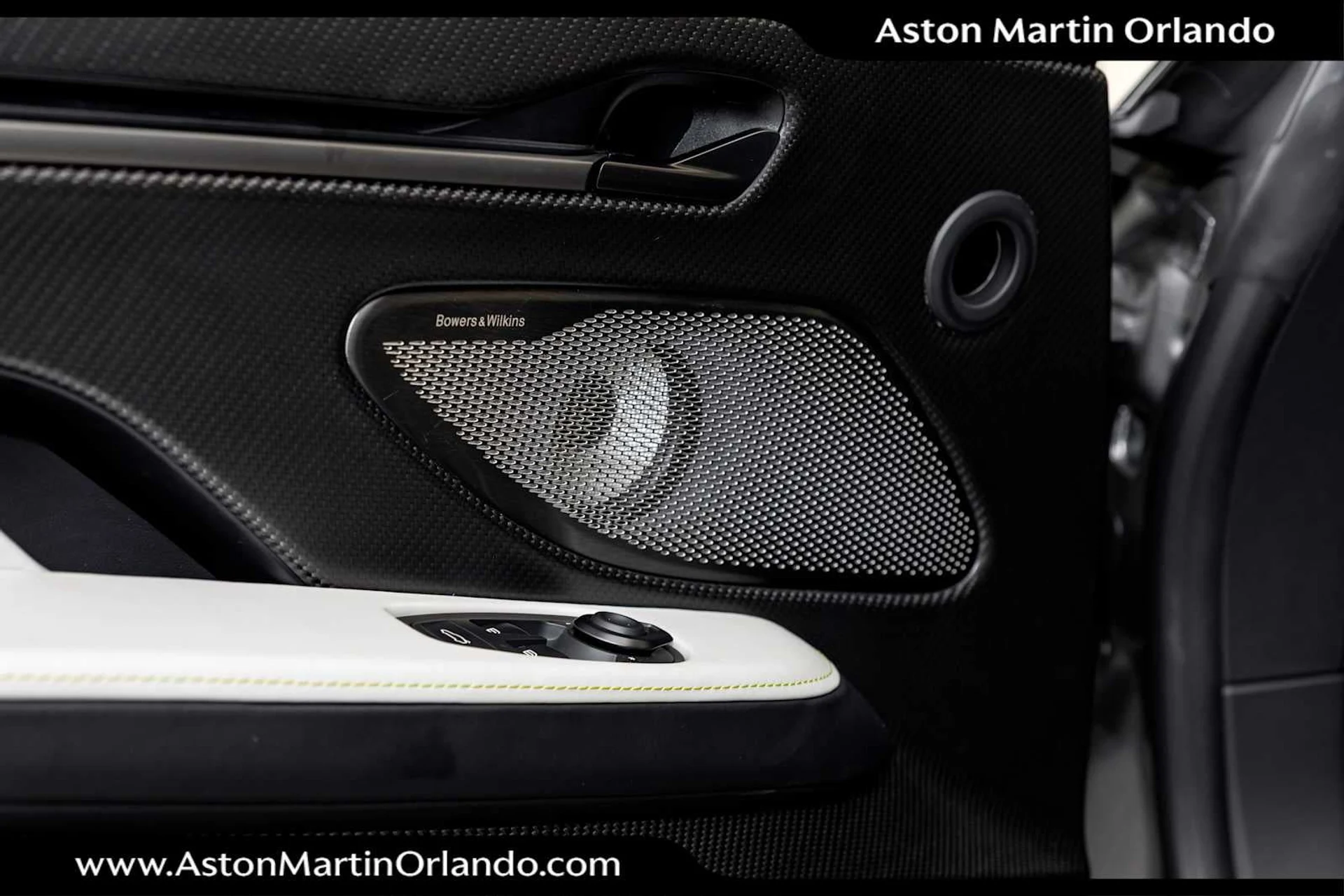 mph059_929100231_60_e1dcbd2a16