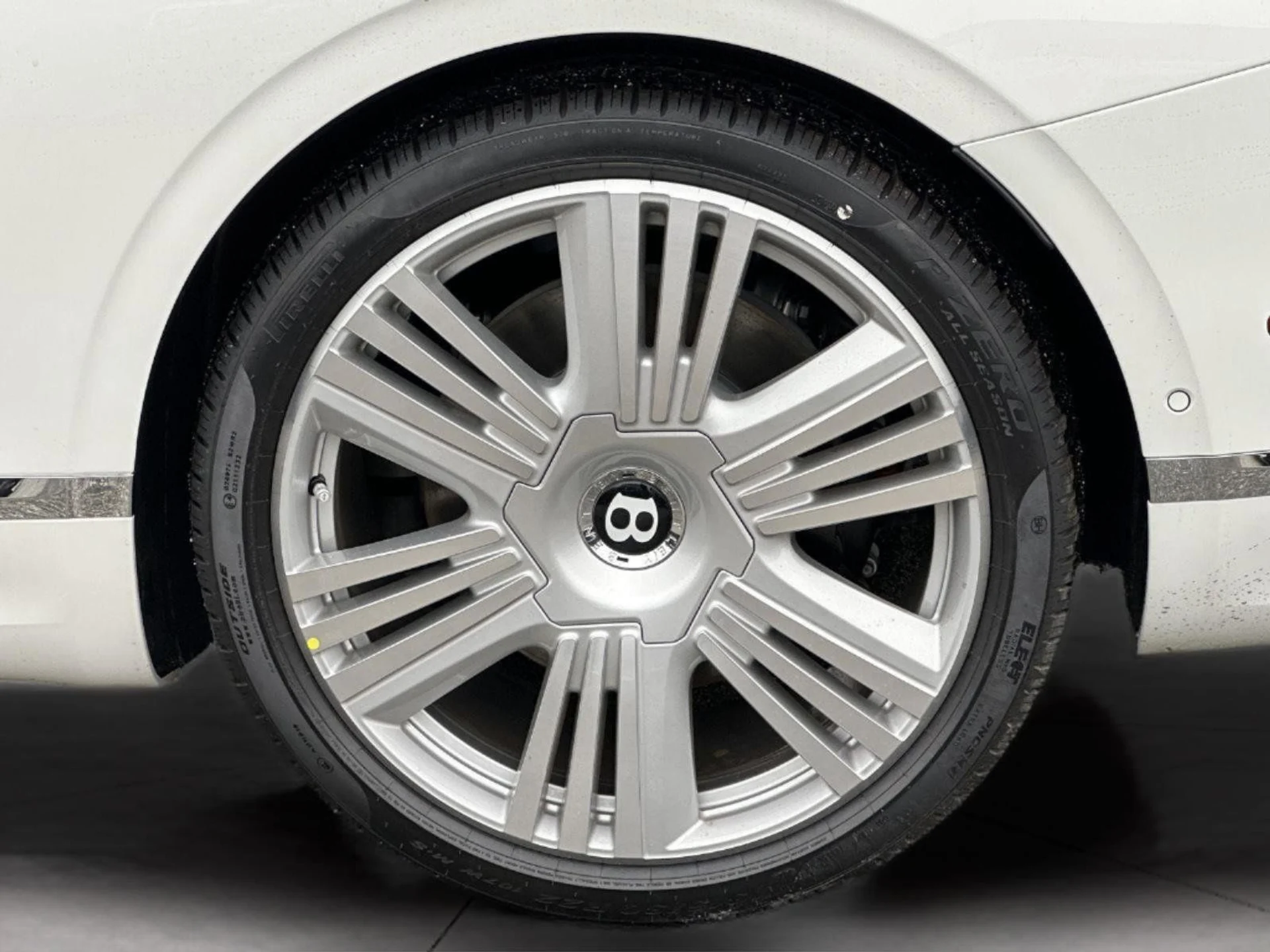 mph059_931593321_f4230a30173480e14079406743d389e4_198f40056f