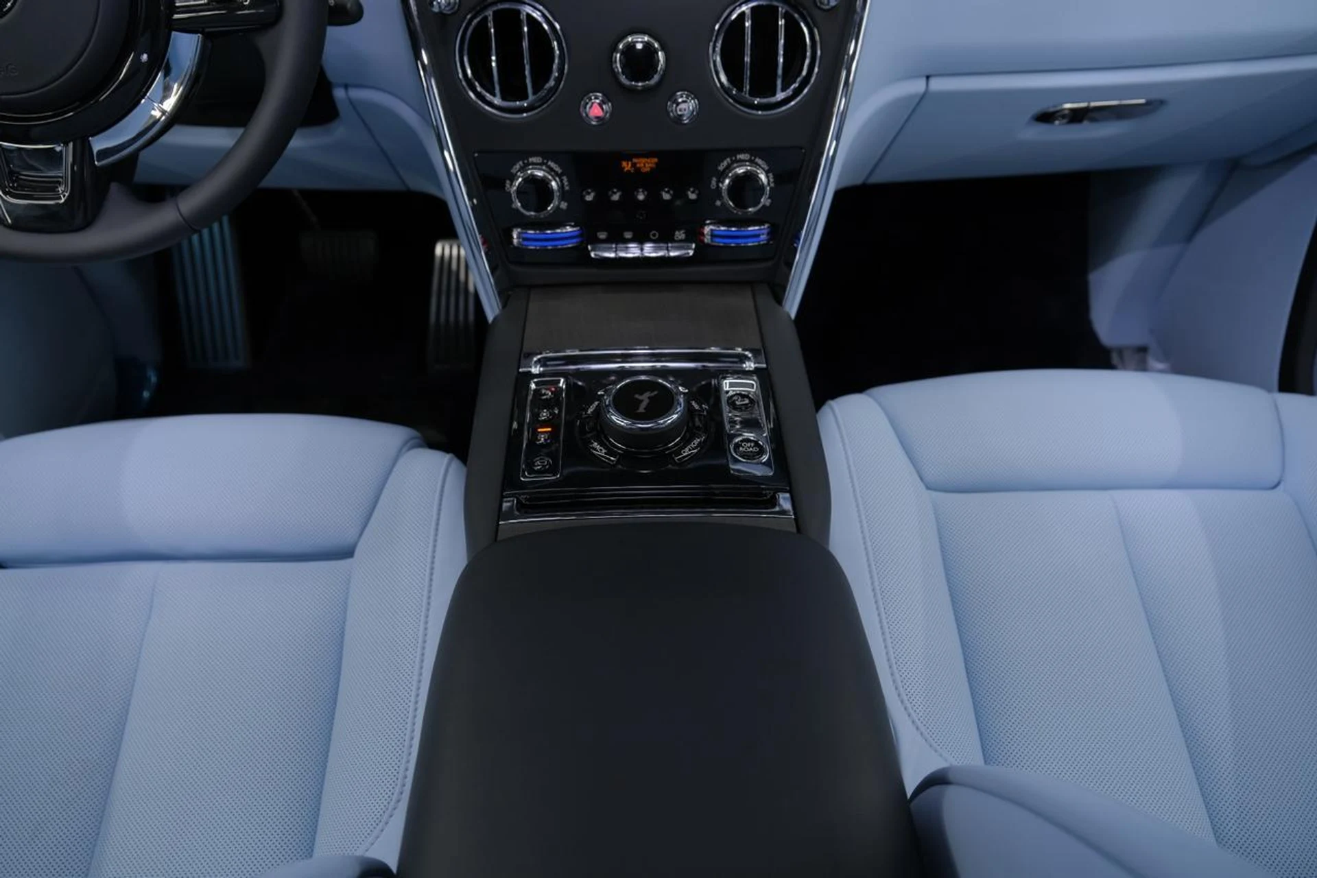 mph059_984209451_535a72937e95977f8e17329e12ffbf5c_bf30dde681