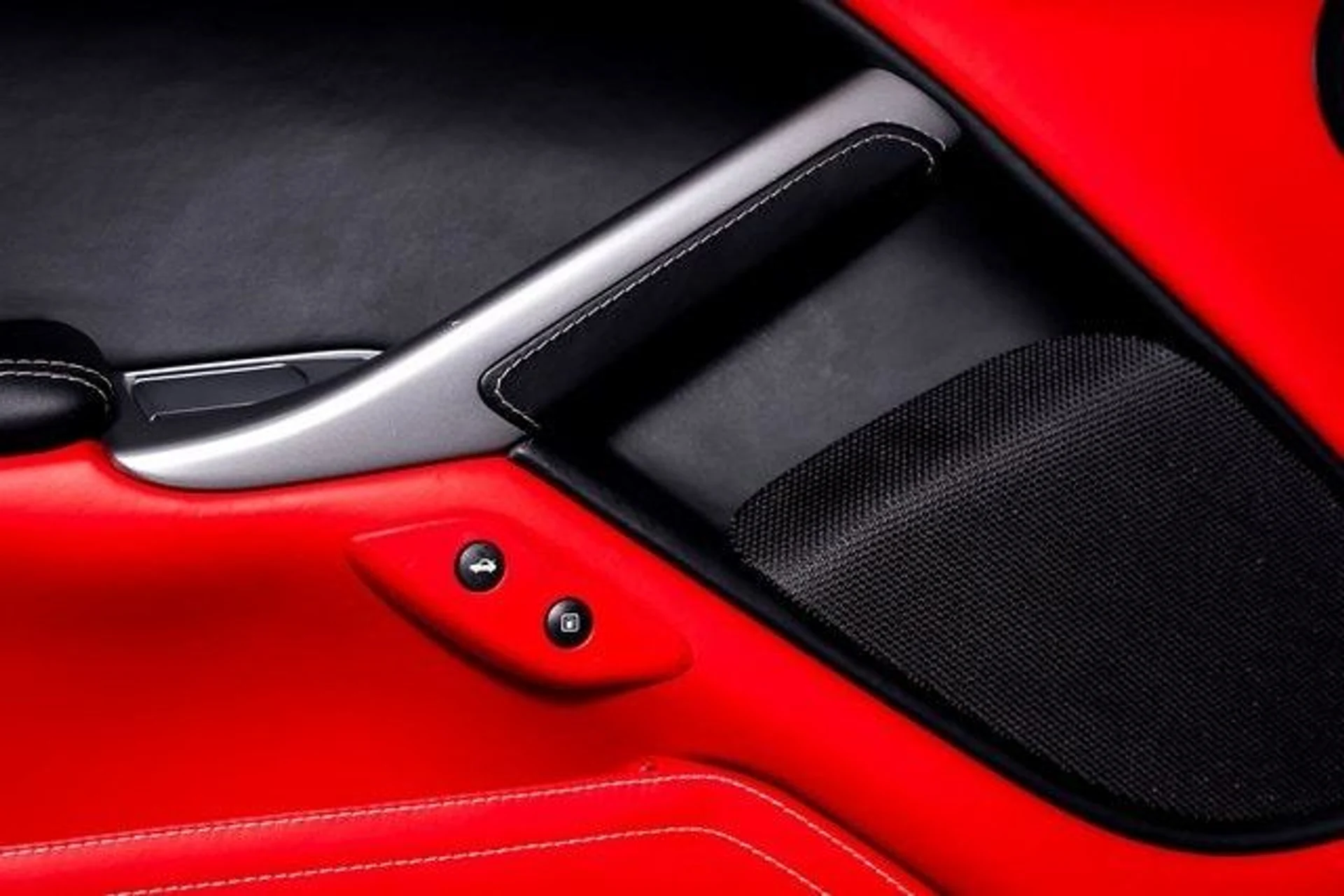 mph060_1004539345_3909f290fab5d0307e076fac637ae17ax_e167d2d609